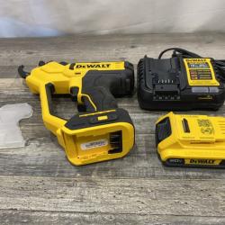 AS-IS DEWALT 20V MAX Cordless Battery Powered Pruner Kit