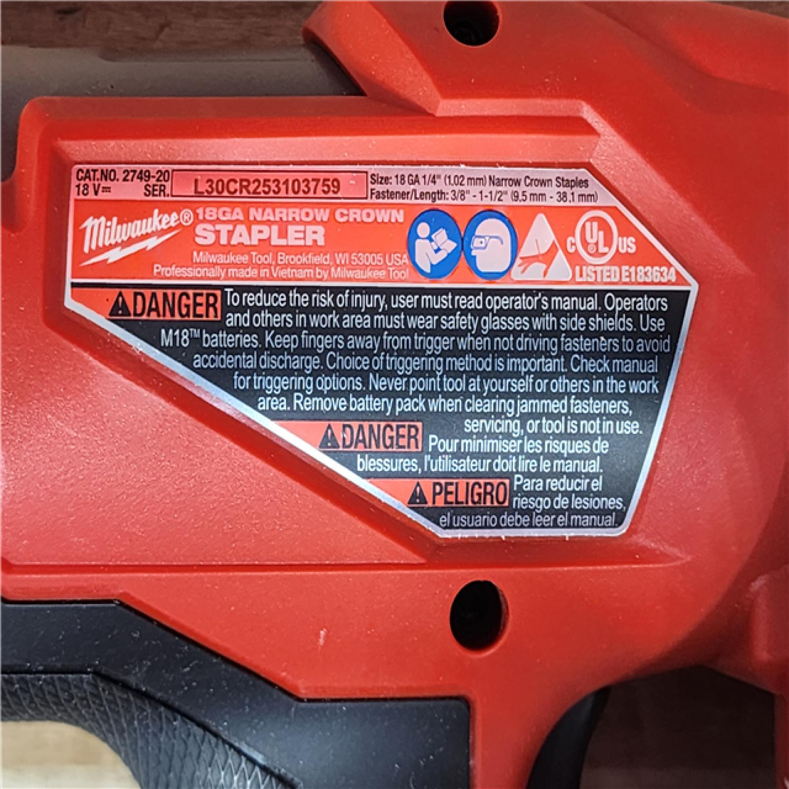 HOUSTON LOCATION - AS-IS Milwaukee FUEL 18-Volt Lithium-Ion Brushless Cordless 18-Gauge 1/4 in. Narrow Crown Stapler (Tool-Only)