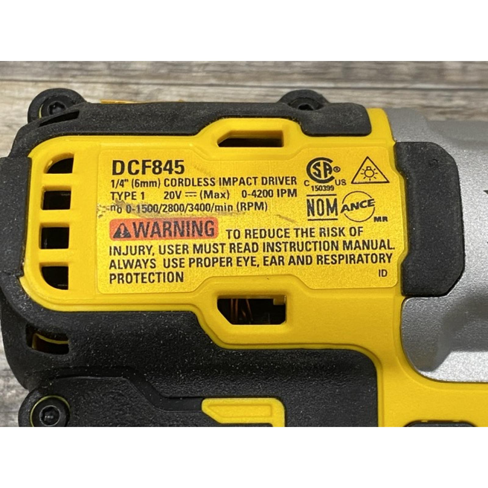 AS-IS DEWALT 20-Volt Maximum XR Lithium-Ion Cordless Brushless 1/4 in. 3-Speed Impact Driver Kit