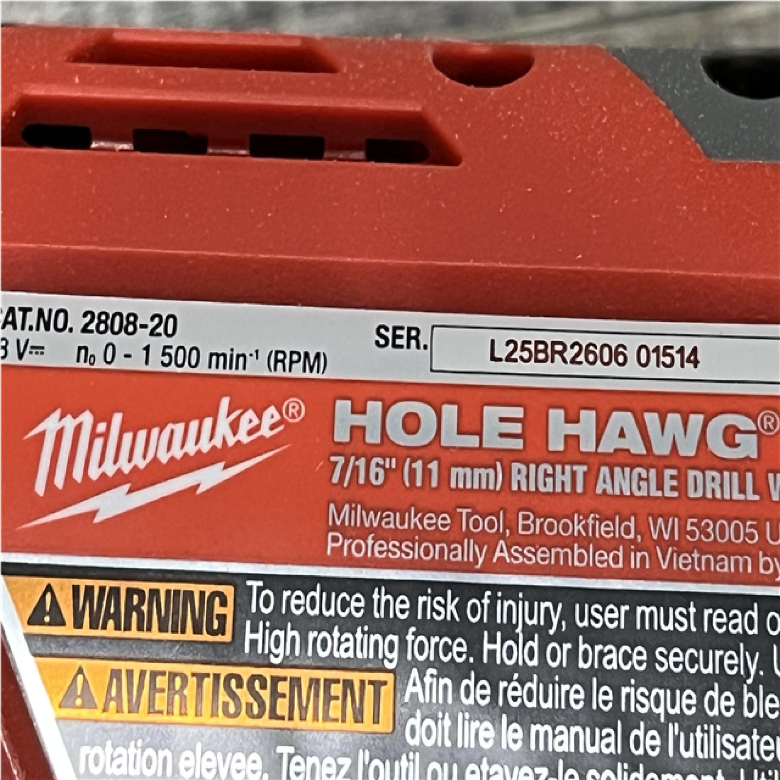 AS-IS Milwaukee FUEL 18V Lithium-Ion Brushless Cordless Hole Hawg 7/16 in. Right Angle Drill W/ Quick-Lok (Tool-Only)