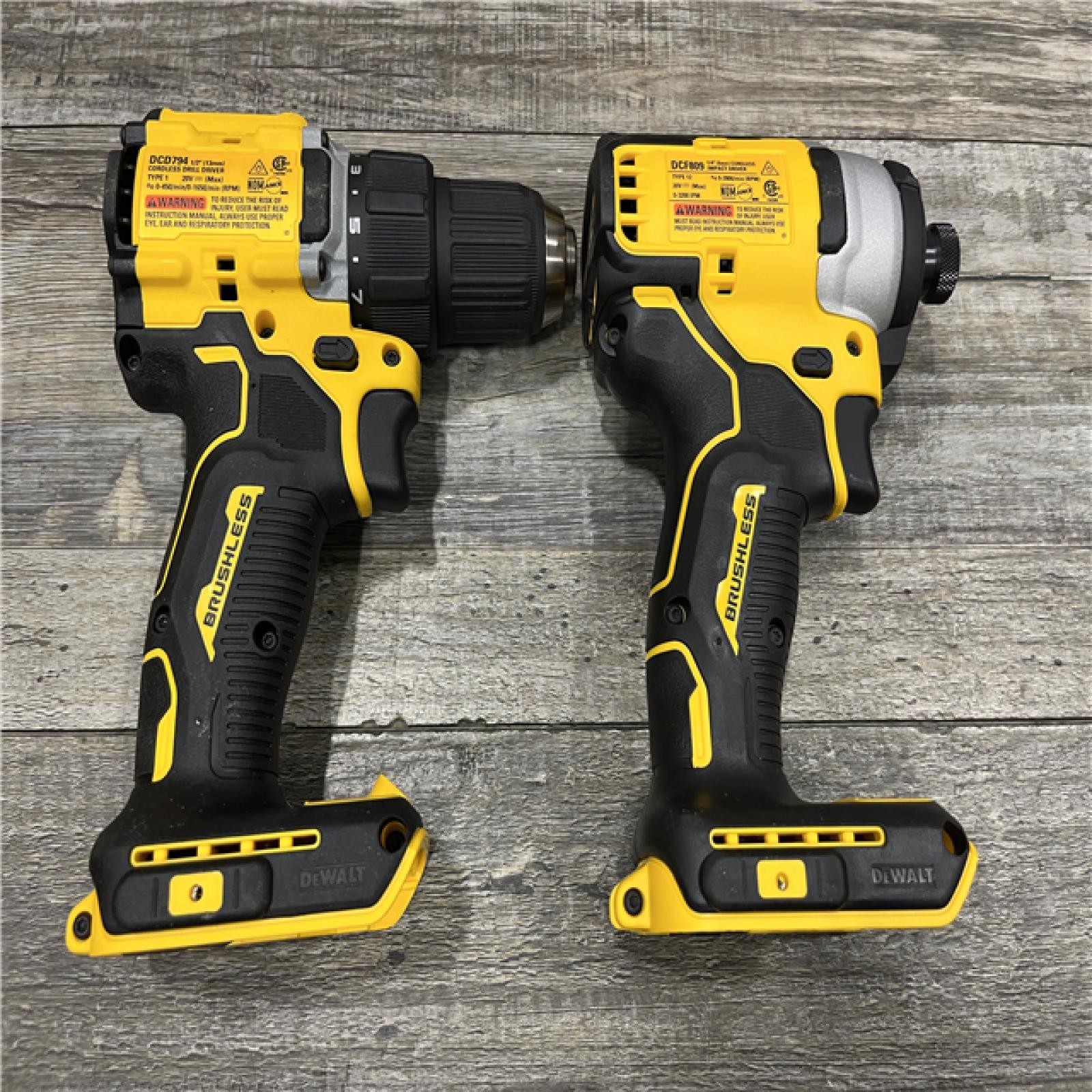 AS-IS DEWALT ATOMIC 20-Volt MAX Lithium-Ion Cordless Combo Kit
