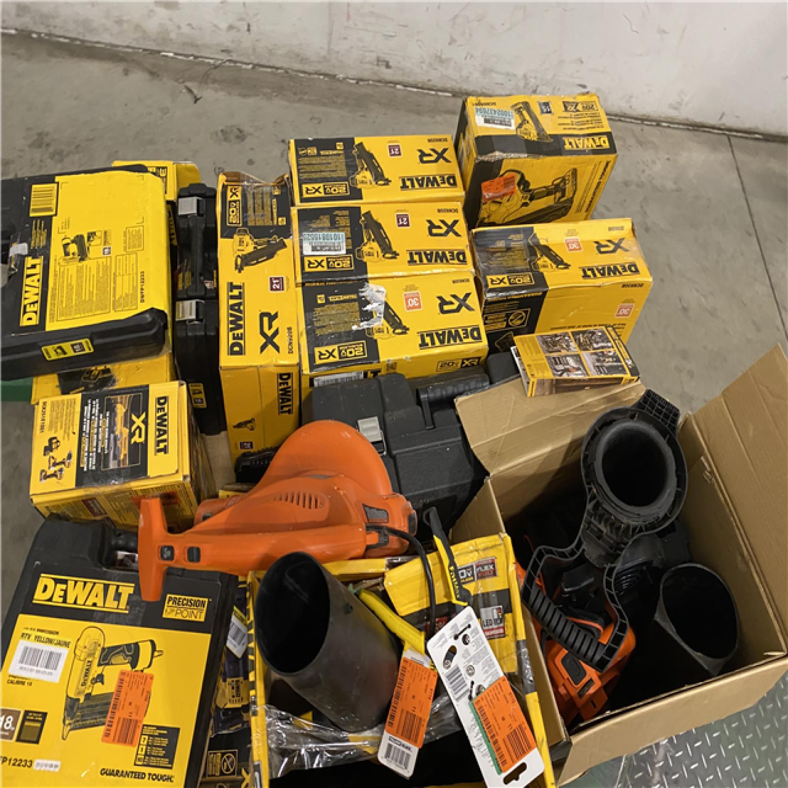 Dallas Location - As-Is DEWALT Tool Pallet