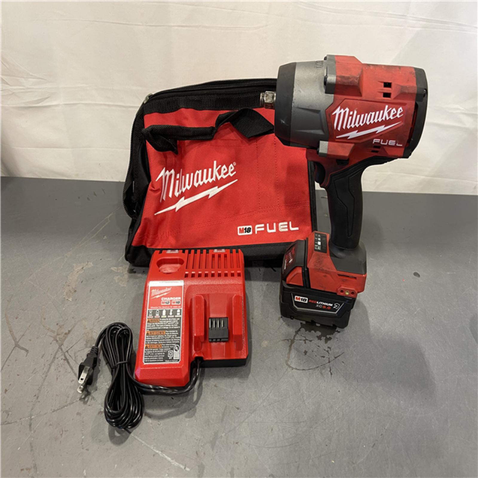 AS-IS - Milwaukee M18 1/2 in. Cordless Brushless High Torque Impact Wrench Kit
