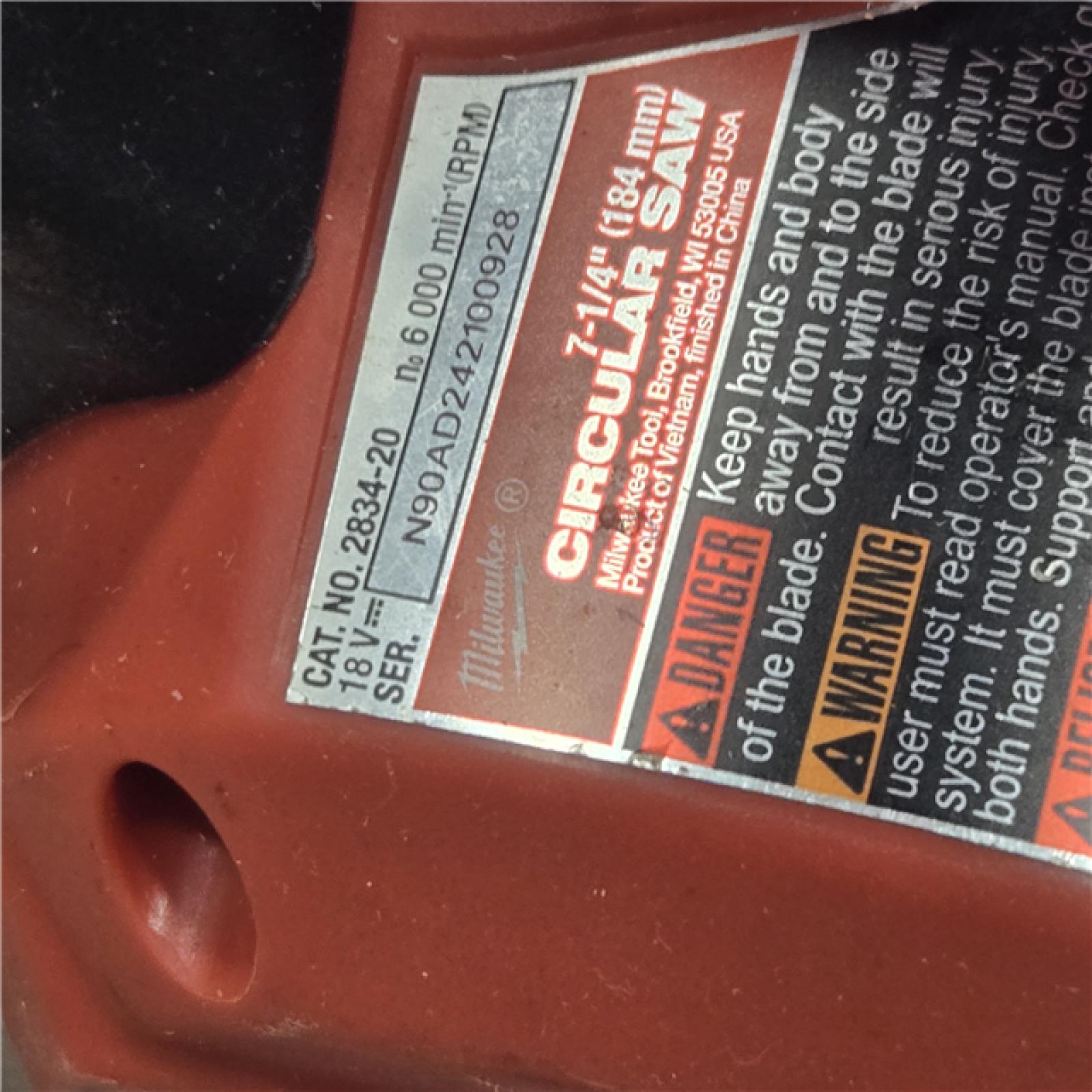 AS-IS Milwaukee M18 FUEL 7-1/4 Inch Circular Saw (Bare Tool)