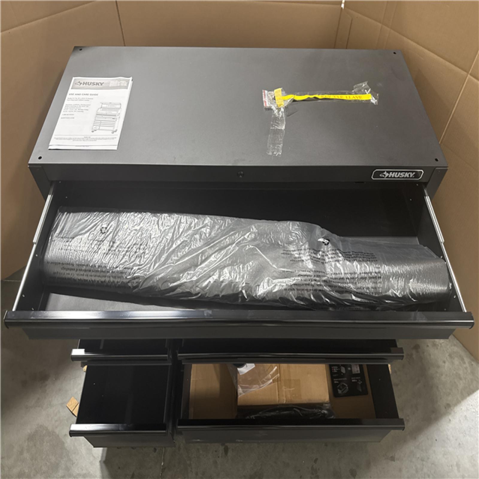 CALIFORNIA AS-IS HUSKY 9 DRAWER TOOL CABINET BASE