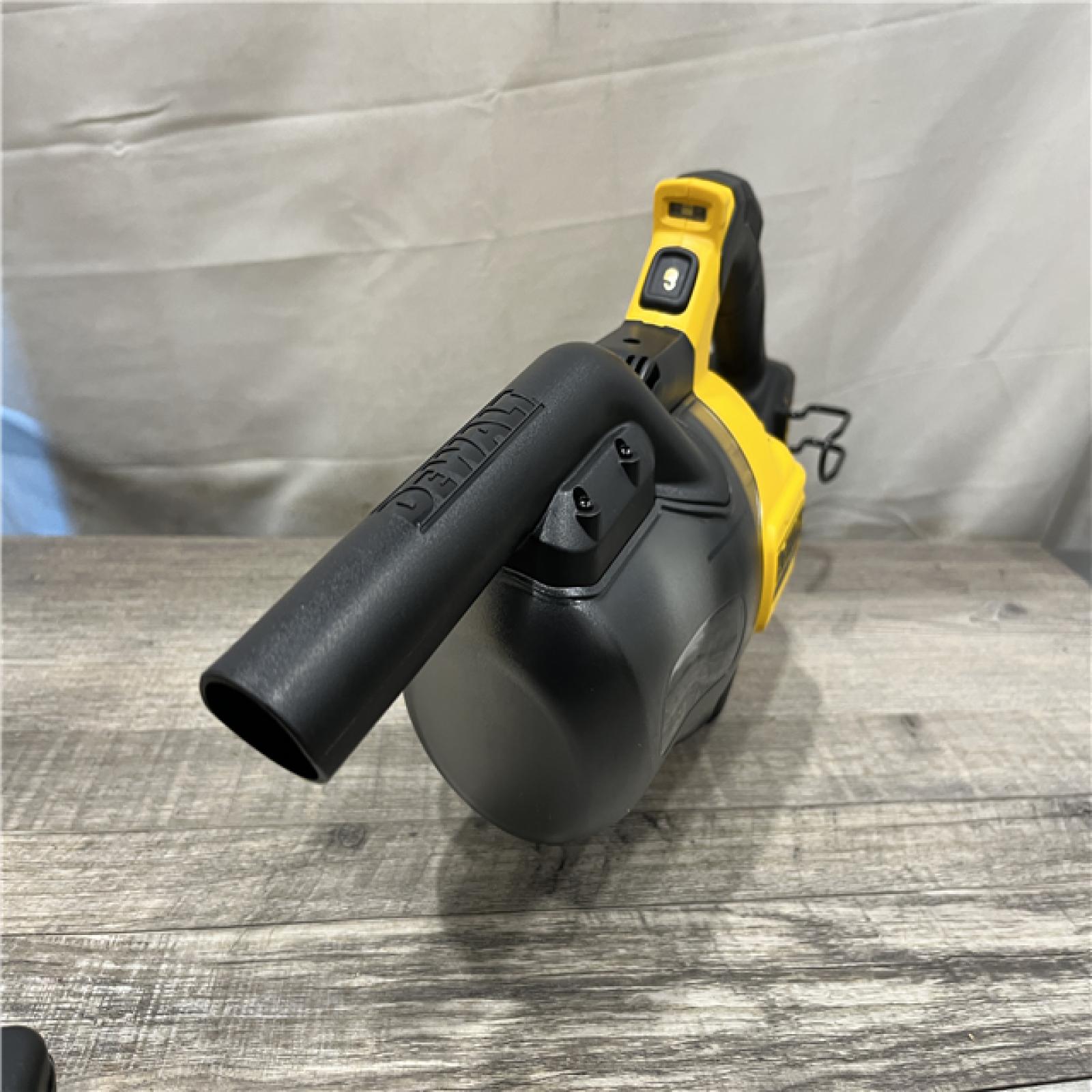 AS-IS DEWALT Bagless 20V MAX Stick Cordless General Dirt Filter Handheld Vacuum (Tool Only)