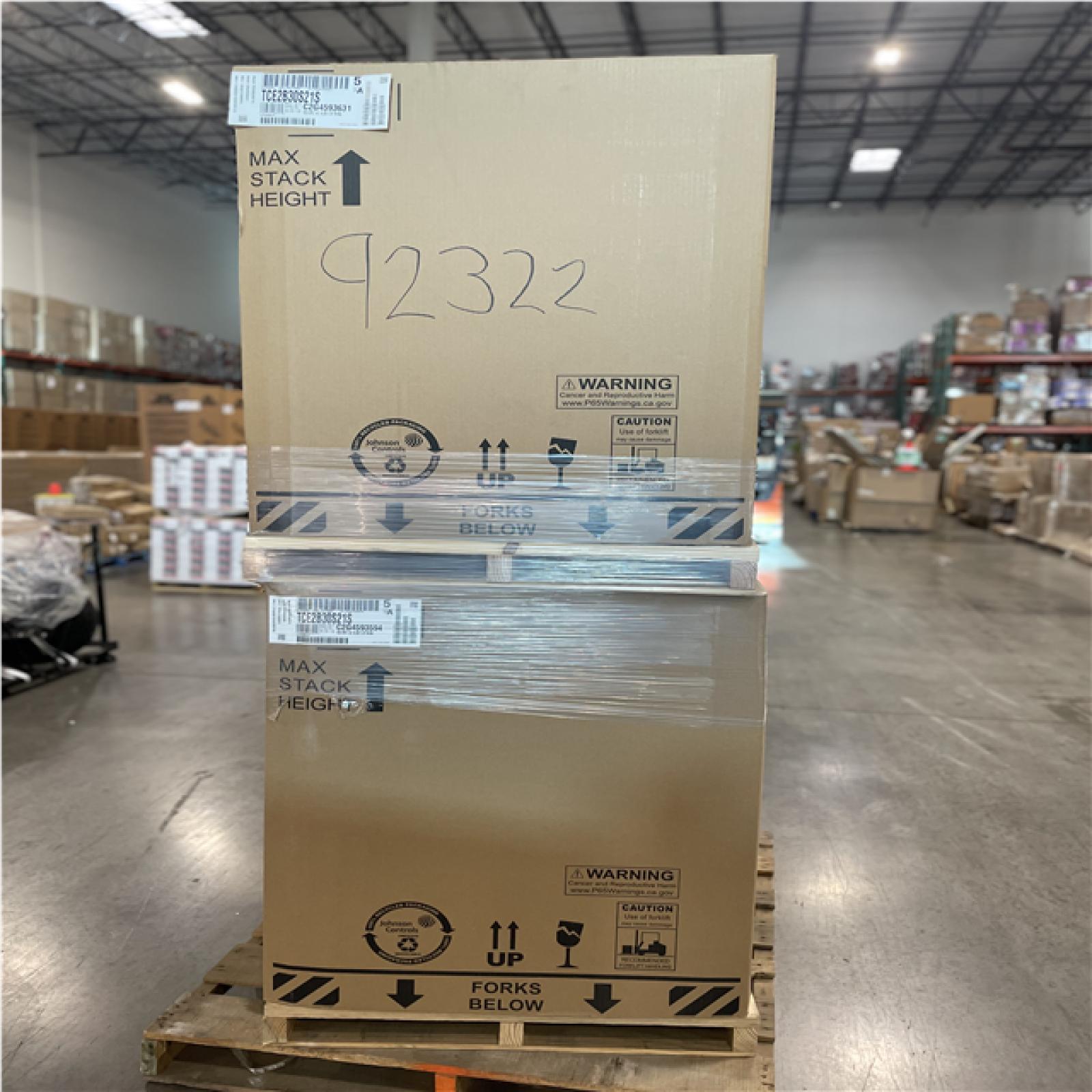 DALLAS LOCATION - JOHNSON CONTROLS 2.5 TONS 14.3S2 R410A PALLET-(2 UNITS)