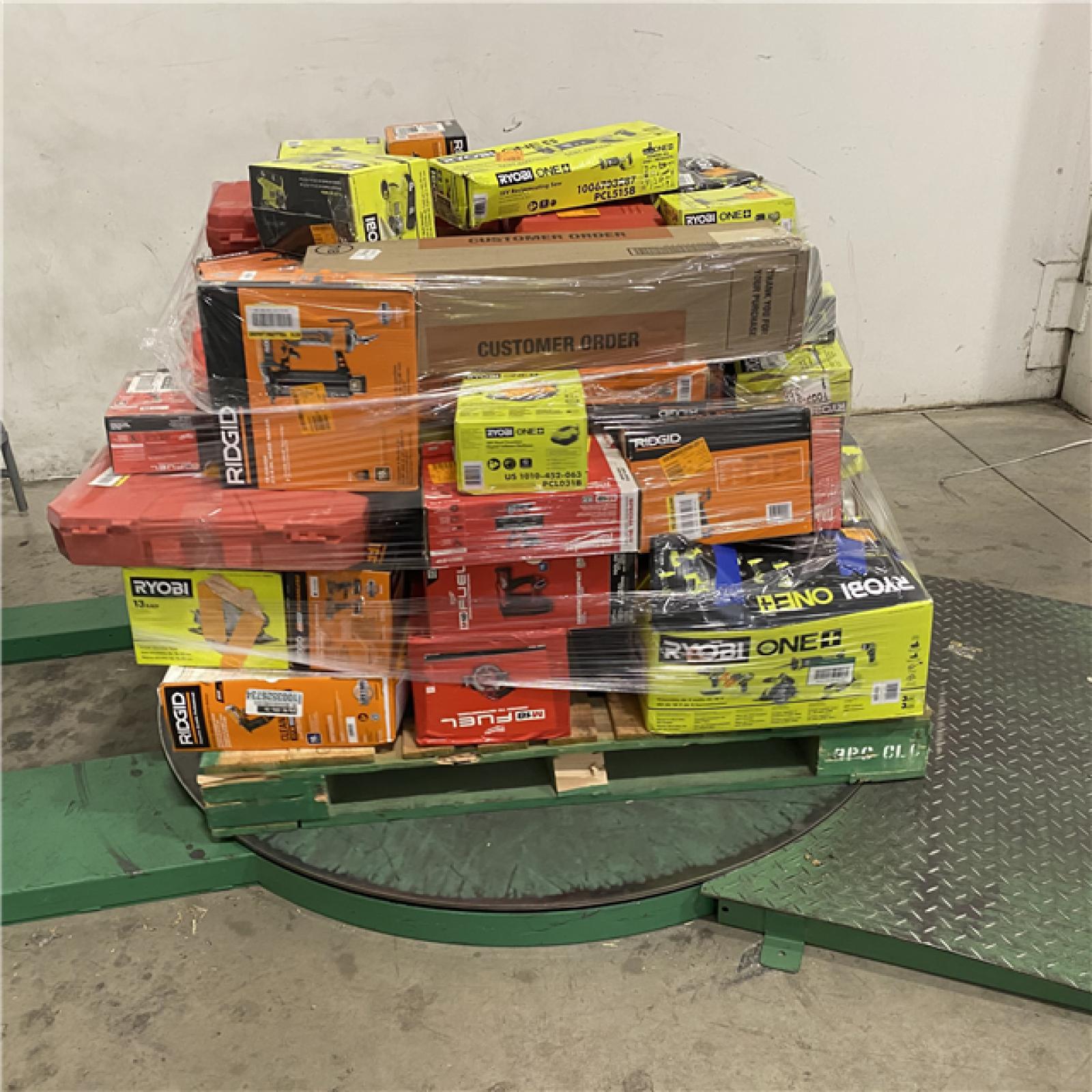 Dallas Location - As-Is Tool Pallet