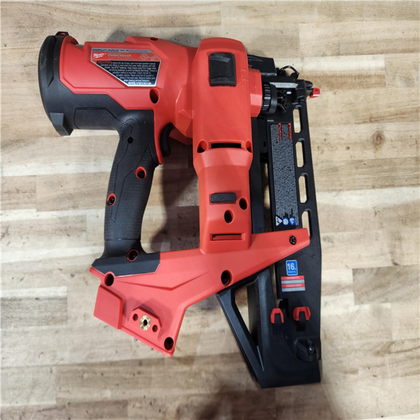 HOUSTON LOCATION - AS-IS (APPEARS LIKE NEW) Milwaukee FUEL 18-Volt Lithium-Ion Brushless Cordless Gen ll 16-Gauge Straight Finish Nailer (Tool Only)