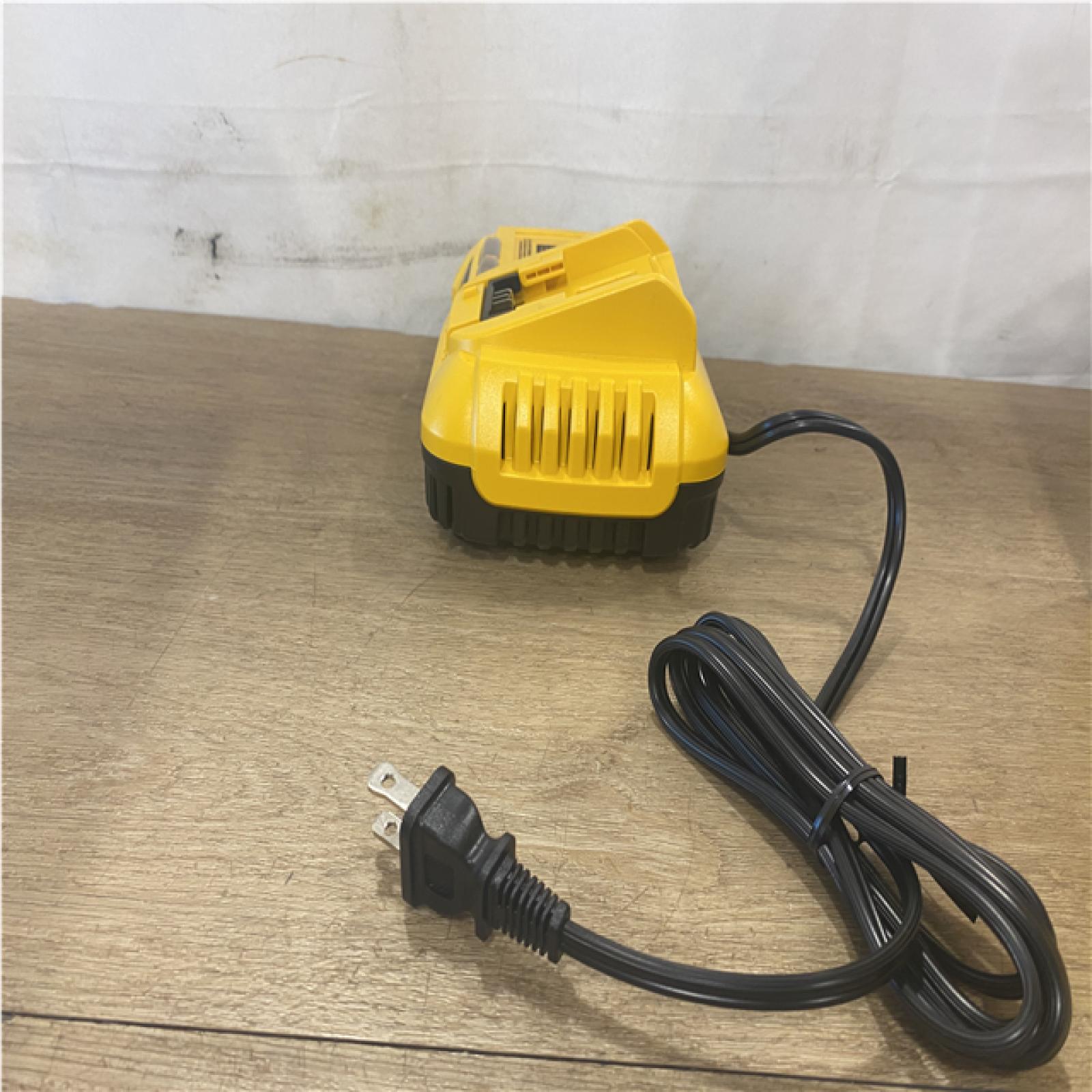 AS-IS DeWalt 20V Max Fan-Cooled Fast Charger DCB118