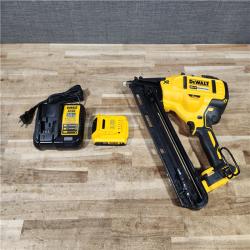 HOUSTON LOCATION - AS - IS DEWALT 20V MAX XR Lithium-Ion Cordless 2-1/2 in. 15-Gauge Finish Nailer Kit