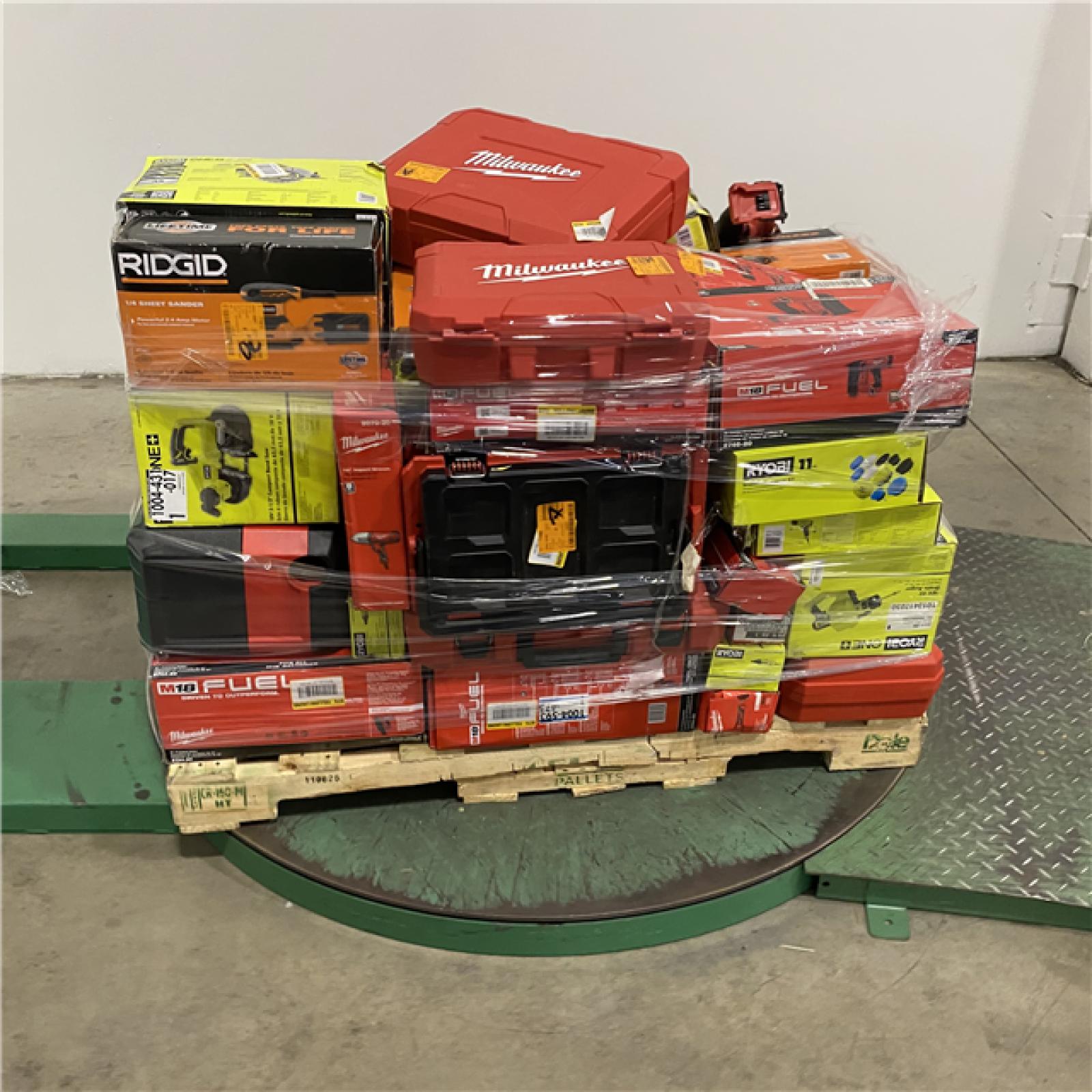 Dallas Location - As-Is Tool Pallet