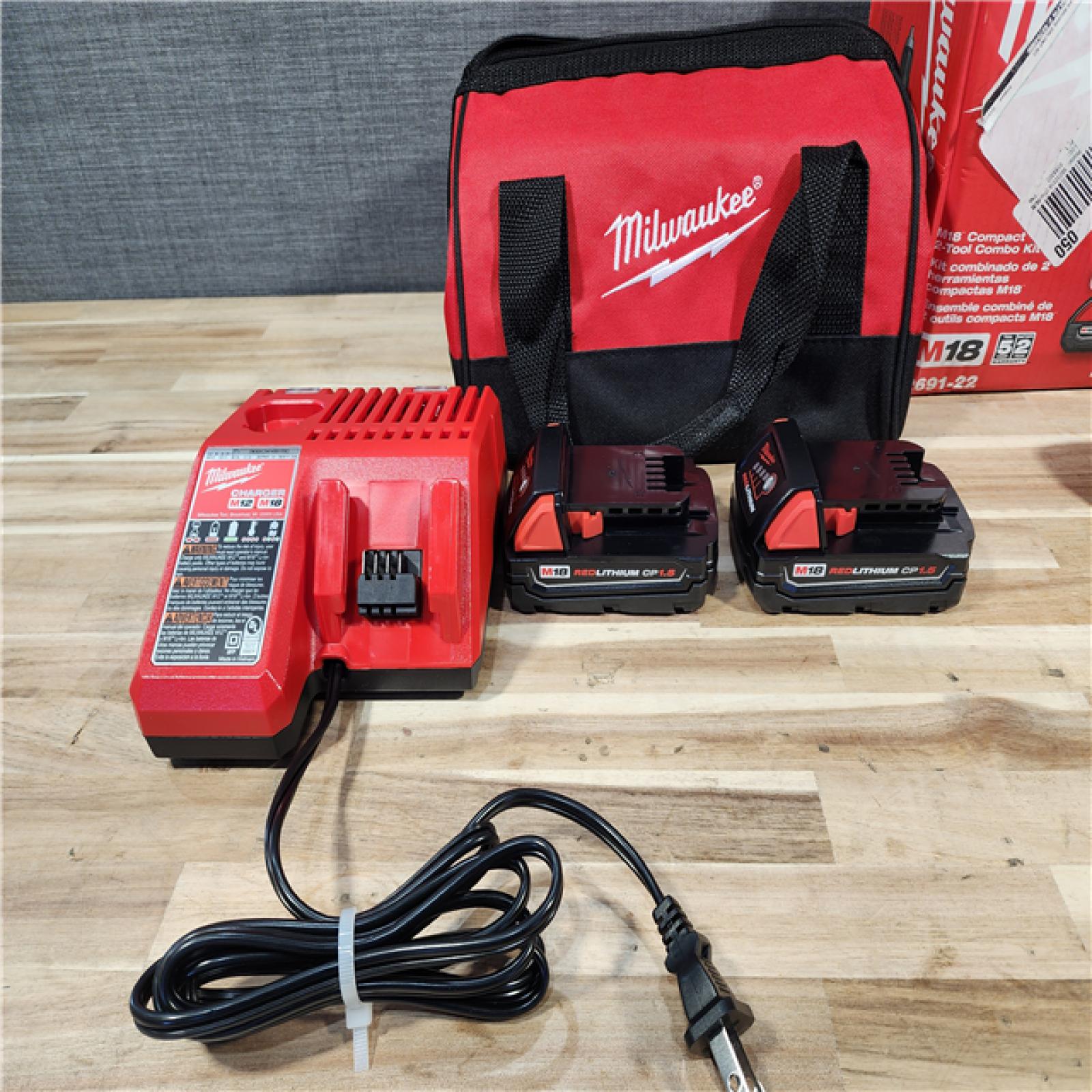 HOUSTON LOCATION - AS-IS Milwaukee M18 Brushed Cordless (2-Tool) Drill/Driver and Impact Driver Kit