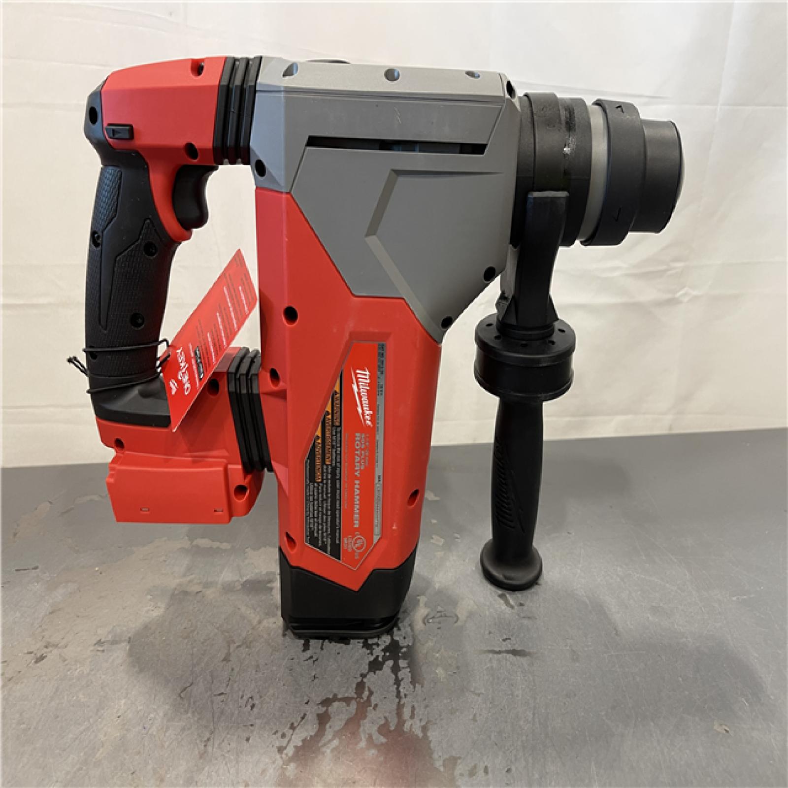 AS-IS - Milwaukee M18 FUEL 18V Lithium-Ion Brushless Cordless SDS-Plus 1-1/8 in. Rotary Hammer Drill