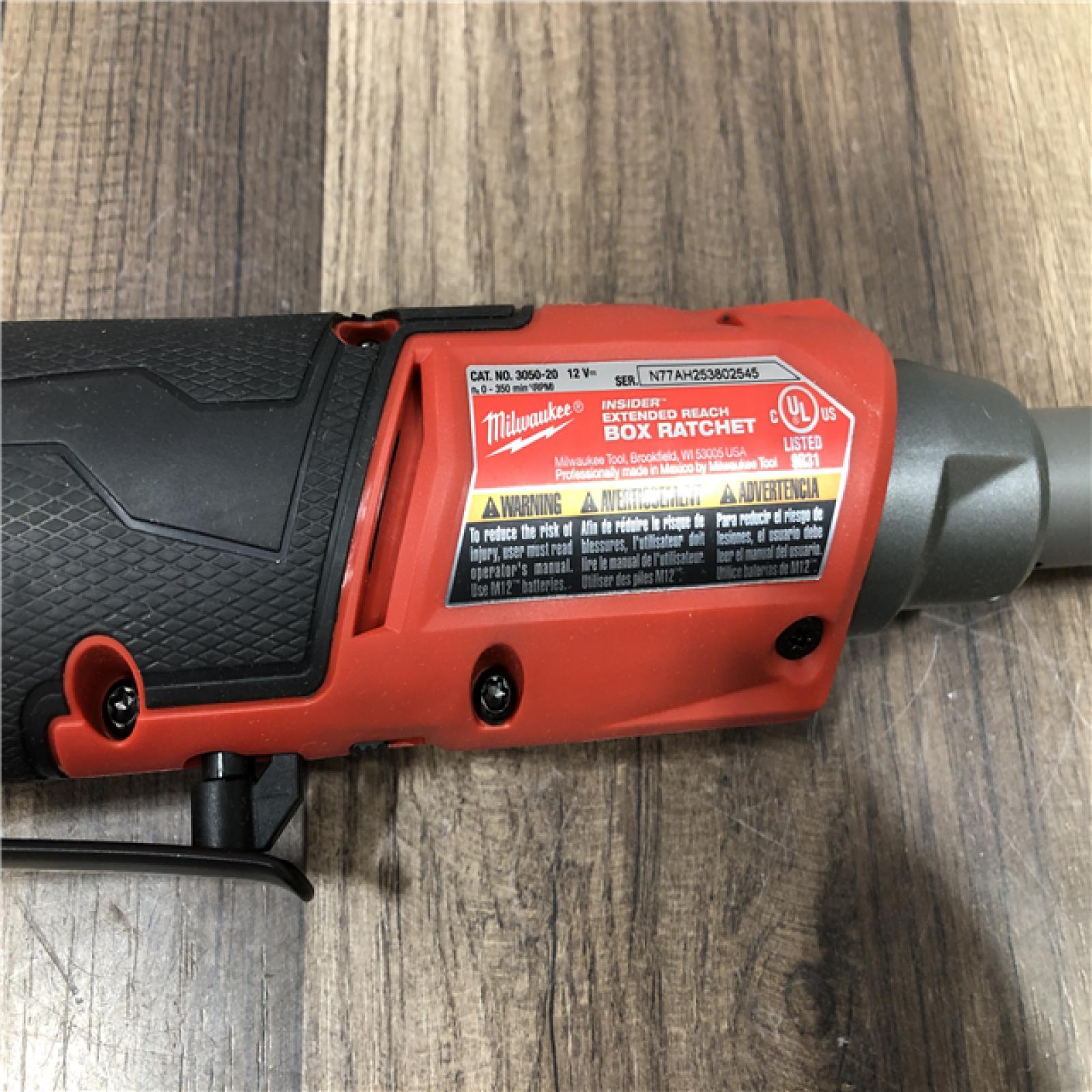 AS-IS Milwaukee  FUEL INSIDER 12V Lithium-Ion Brushless Cordless 1/4 in. - 3/8 in. Extended Reach Box Ratchet (Tool-Only)