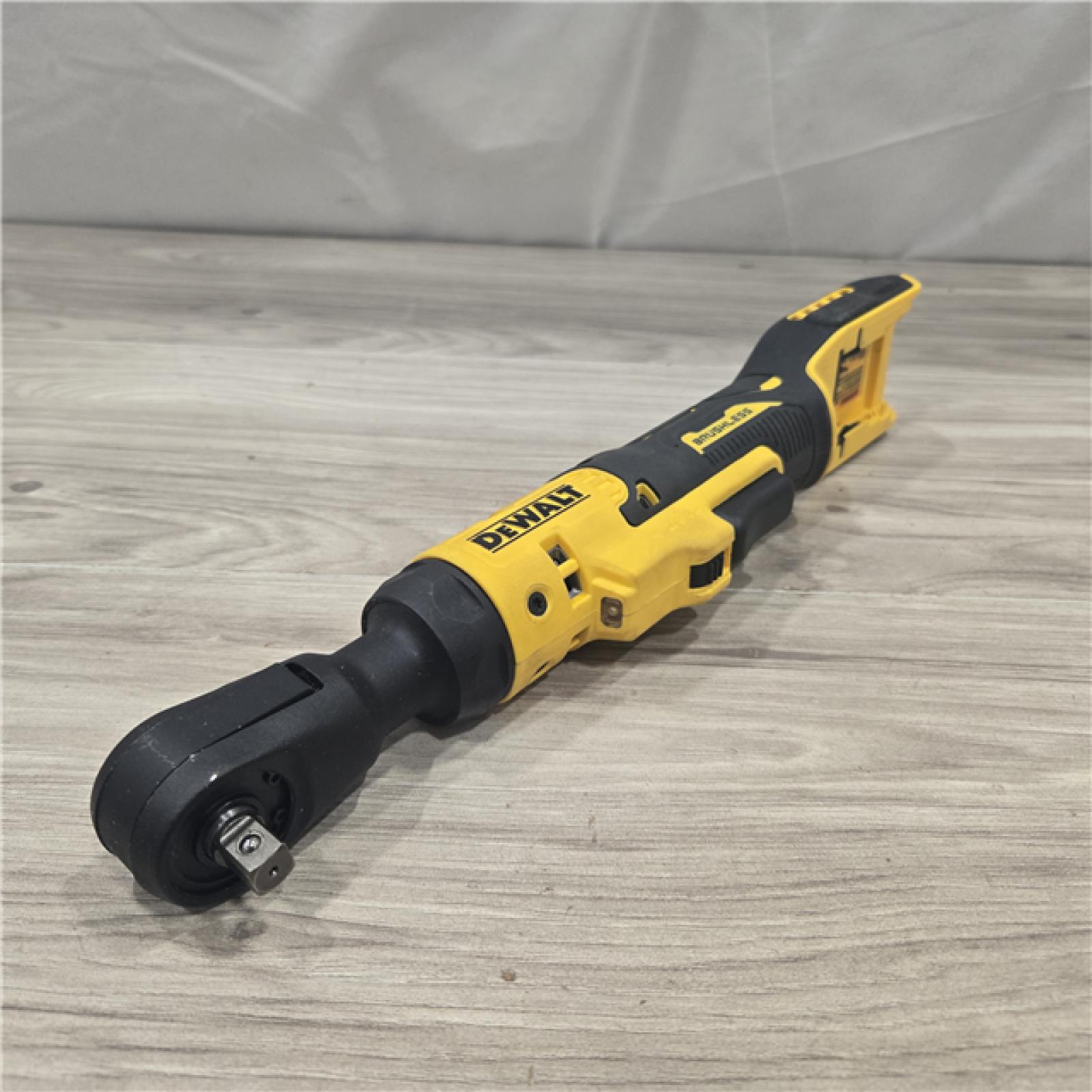 AS-IS DeWalt ATOMIC 20V MAX Cordless 3/8 in. Ratchet (Tool Only)
