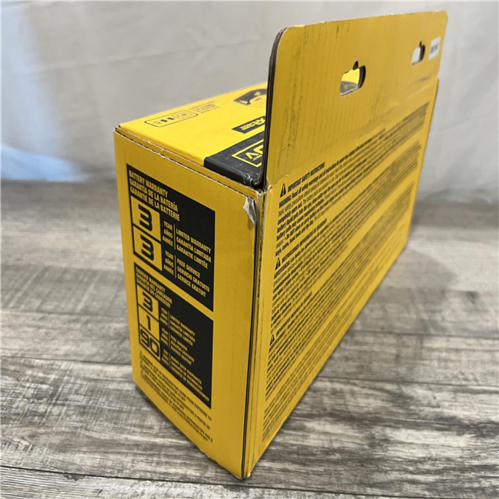 NEW - DEWALT 20V MAX Lithium-Ion Starter Kit with 4.0 Ah and 5.0 Ah Batteries and Charger