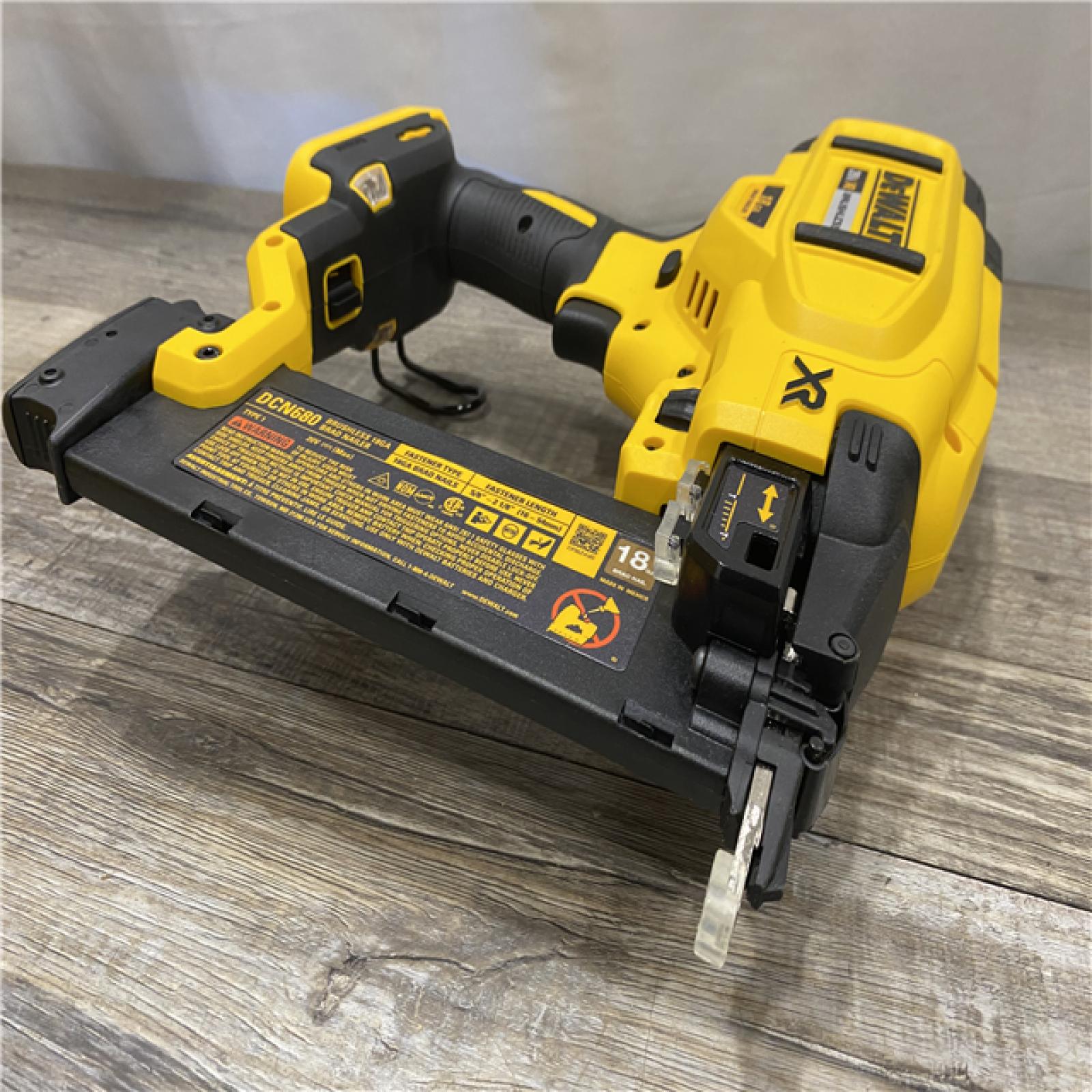 AS-IS DEWALT 20V MAX XR Lithium-Ion Electric Cordless 18-Gauge Brad Nailer (Tool Only)