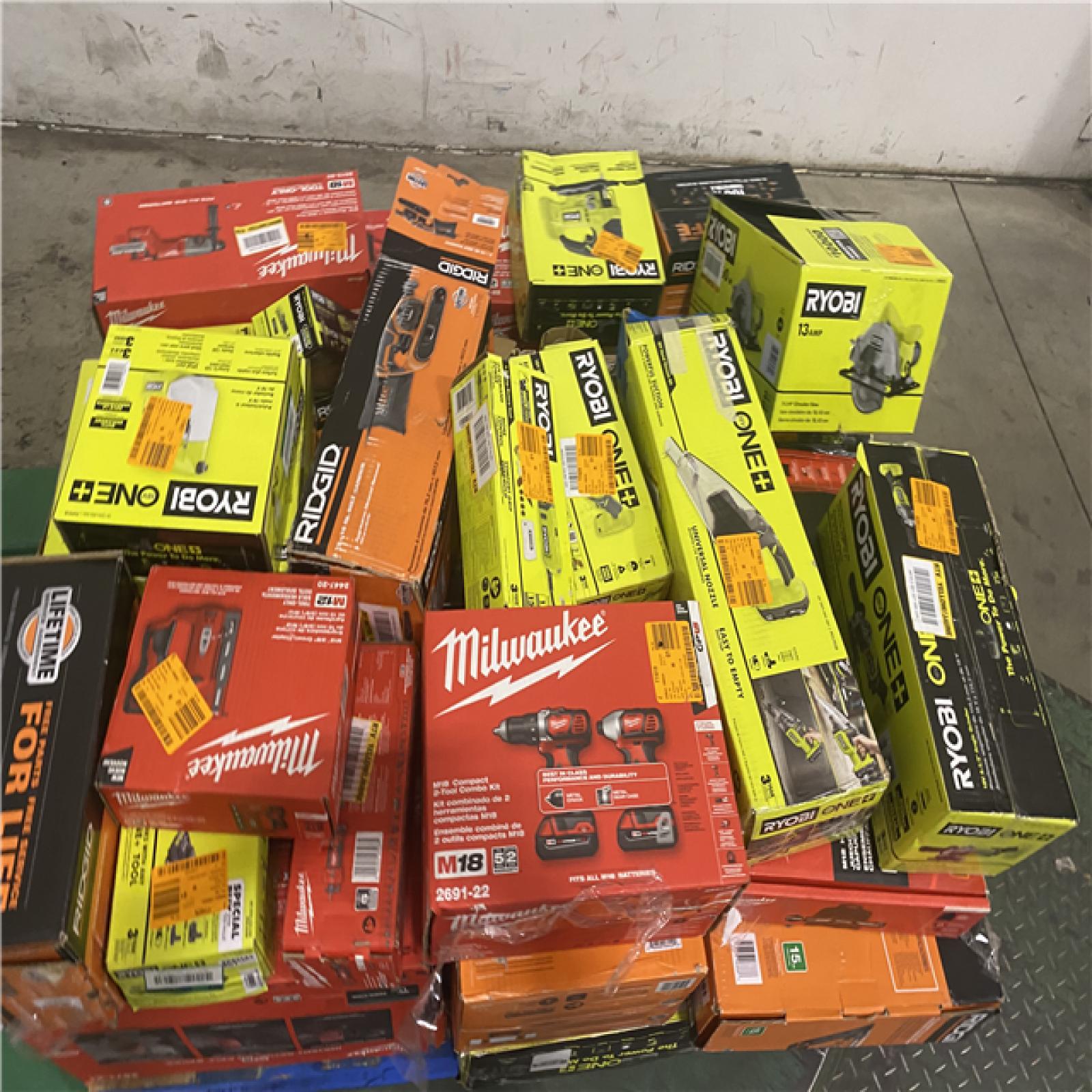 Dallas Location - As-Is Tool Pallet