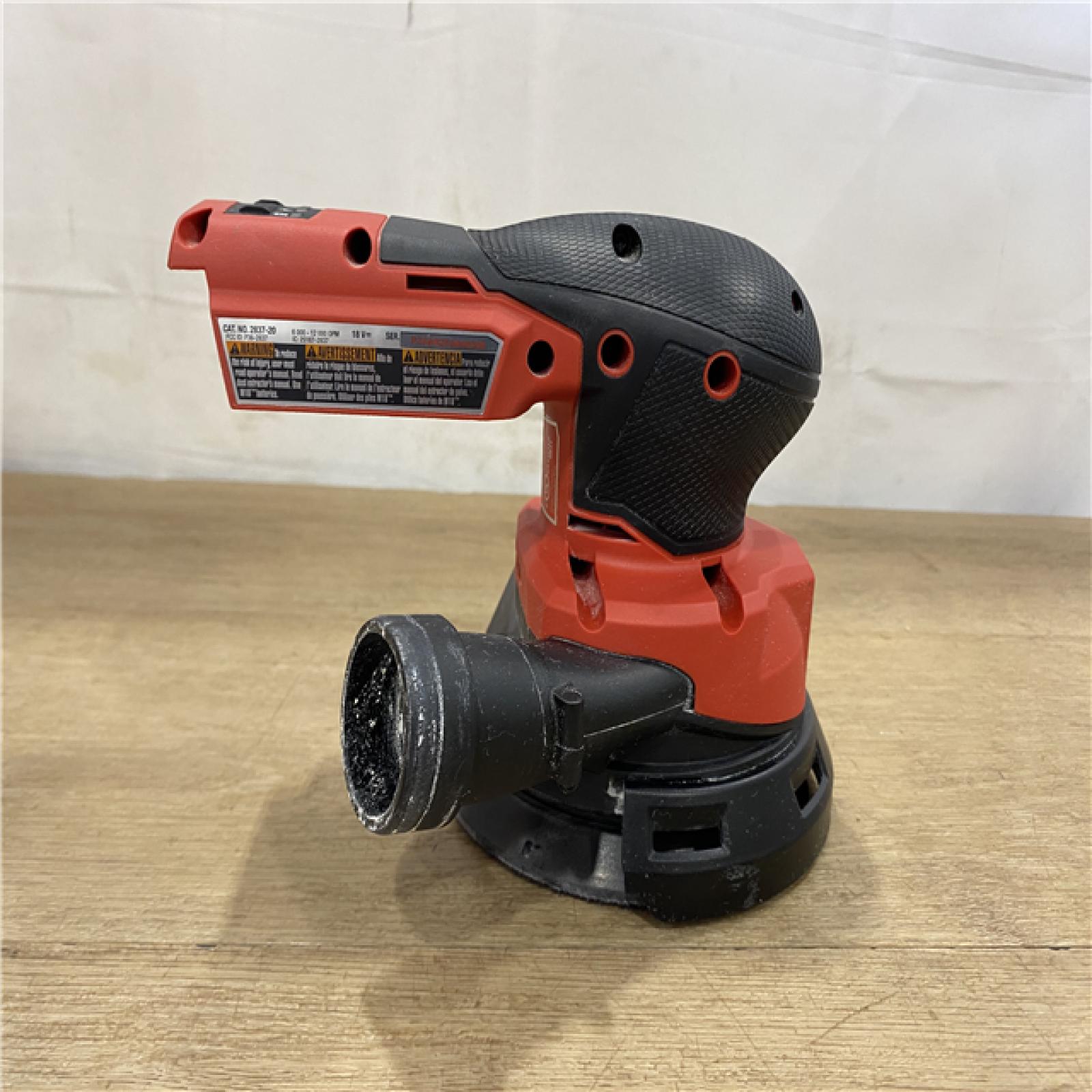 AS-IS Milwaukee 18V Lithium-Ion Brushless Cordless FUEL 5 in. Random Orbit Sander (Tool-Only)