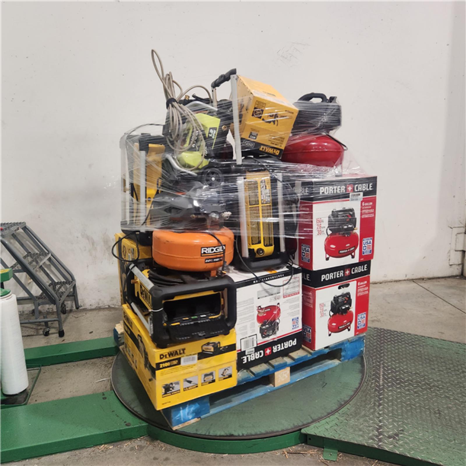 Dallas Location - As-Is Tool Pallet