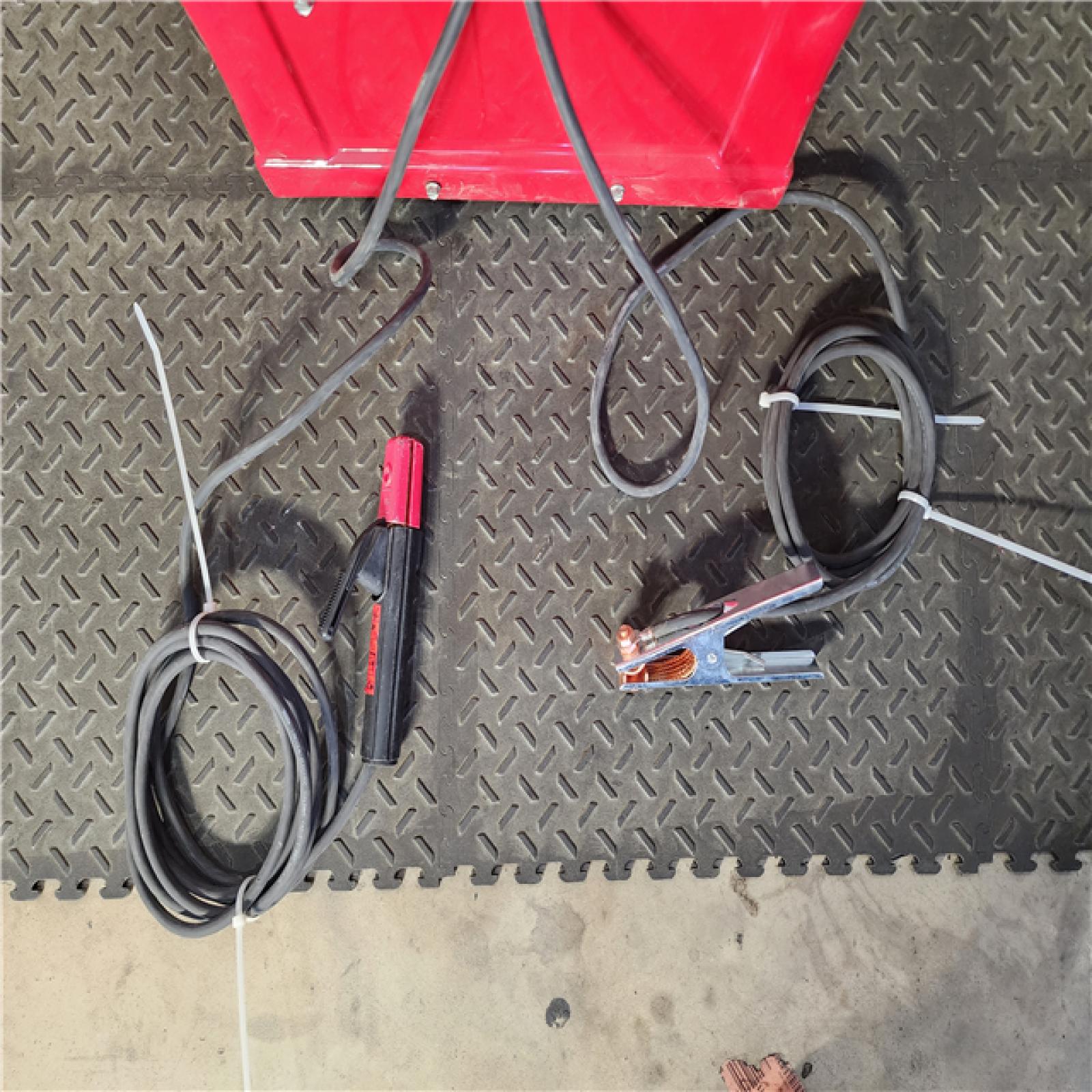 HOUSTON LOCATION - AS-IS Lincoln Electric AC-225 AC Arc Welder- Transformer 230V 40-225A Output