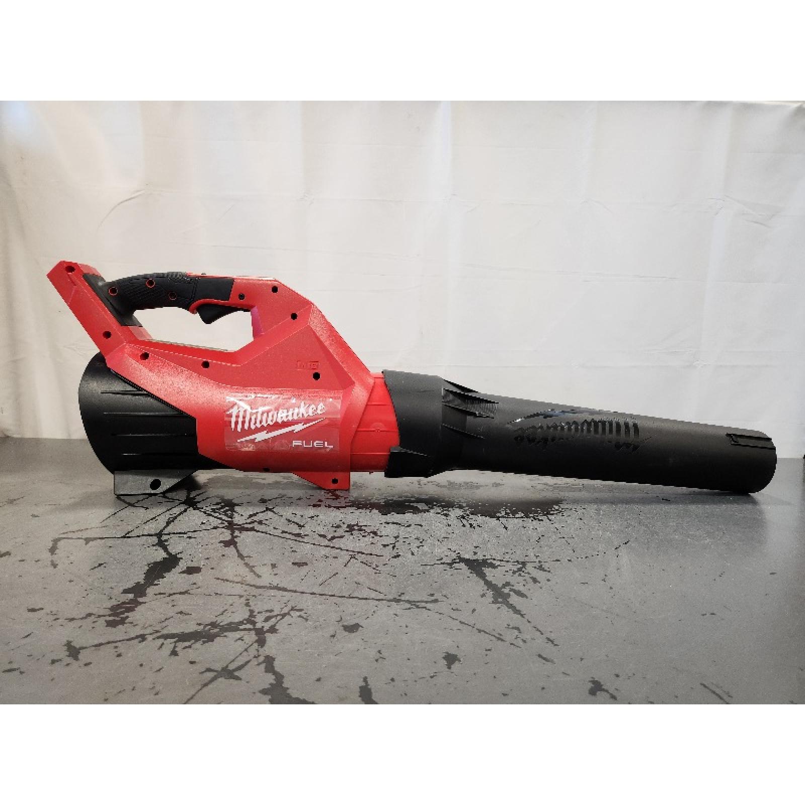 AS-IS- Milwaukee M18 FUEL 18V Lithium-Ion Brushless Cordless Handheld Blower (Tool-Only)