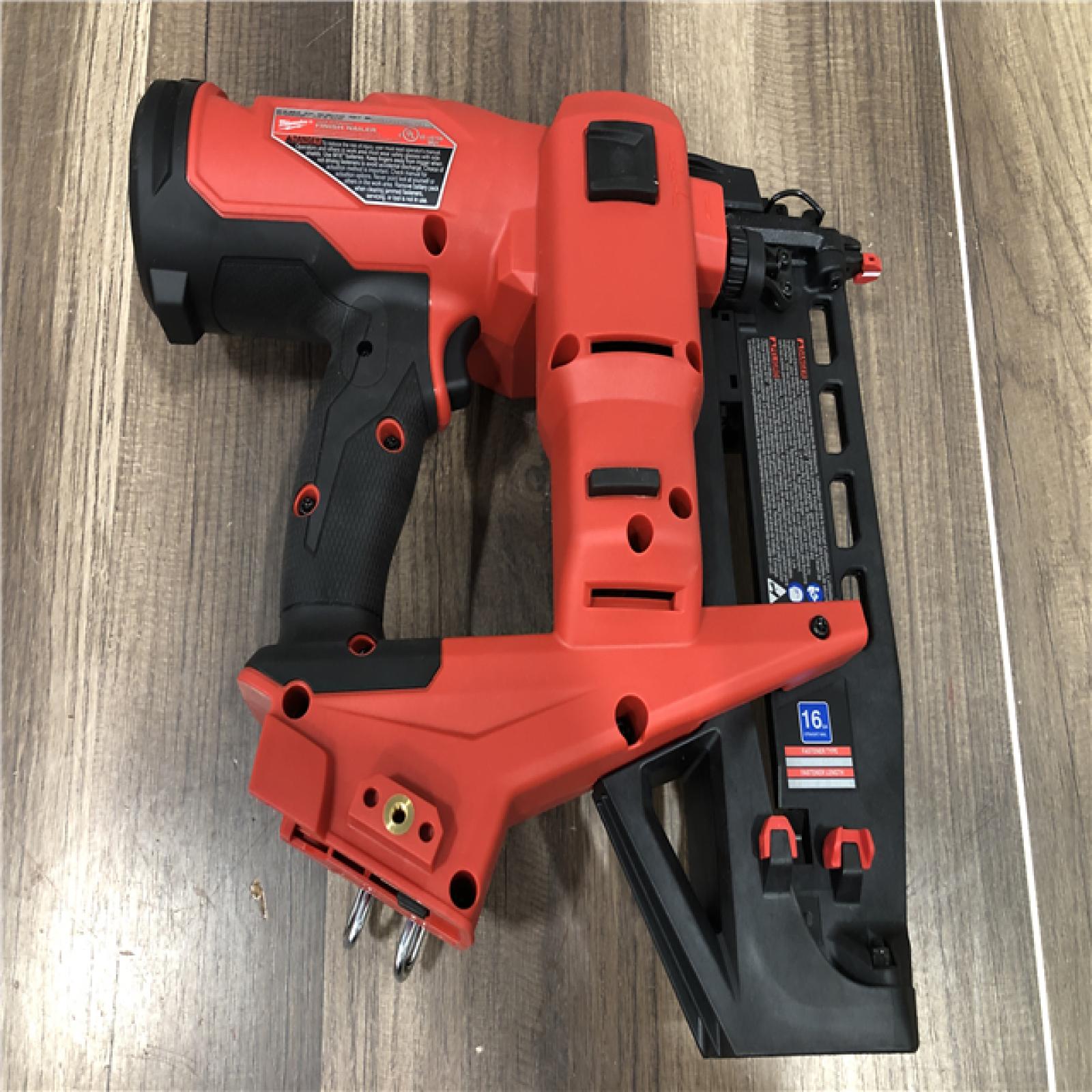 AS-IS Milwaukee FUEL 18-Volt Lithium-Ion Brushless Cordless Gen ll 16-Gauge Straight Finish Nailer (Tool Only)