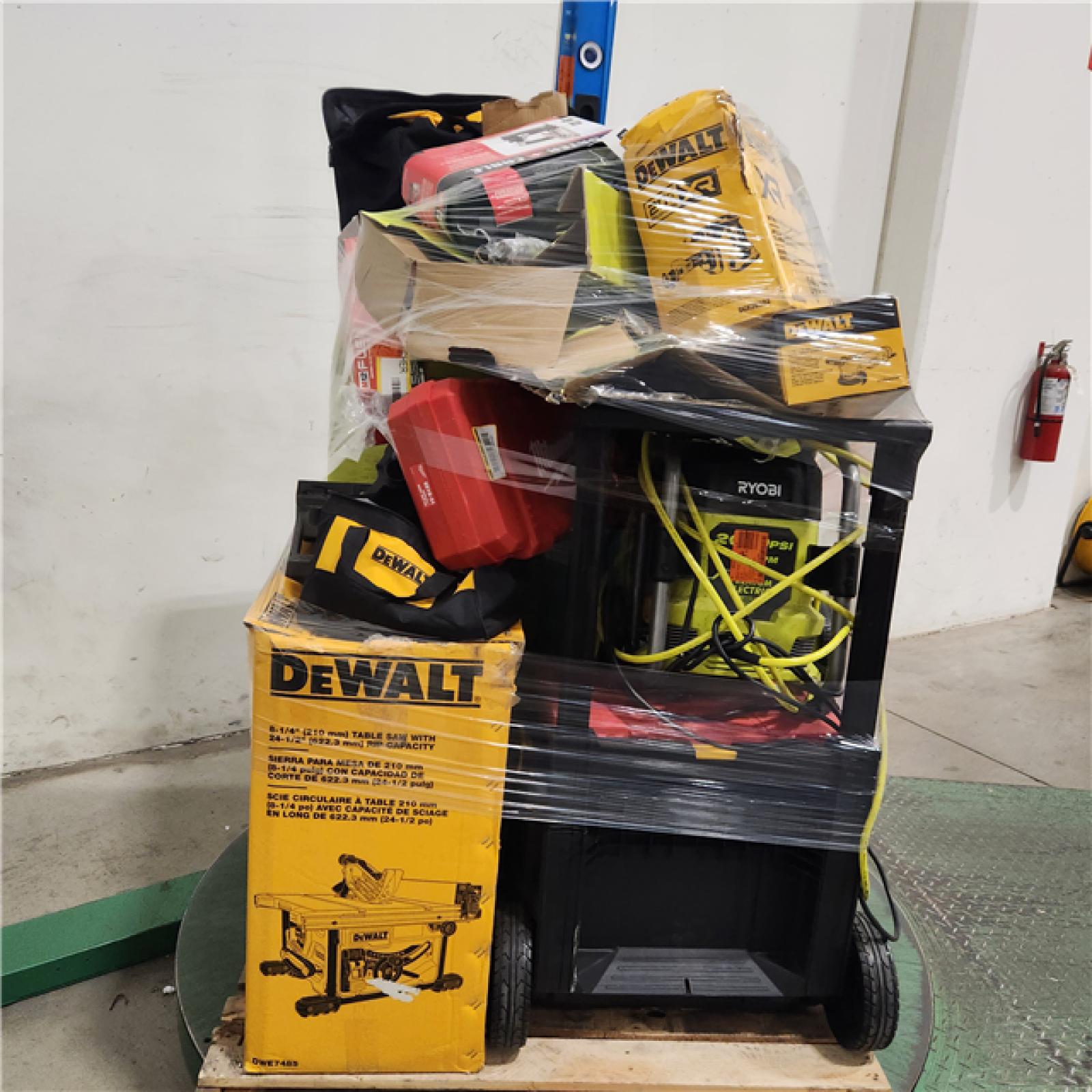 Dallas Location - As-Is Tool Pallet