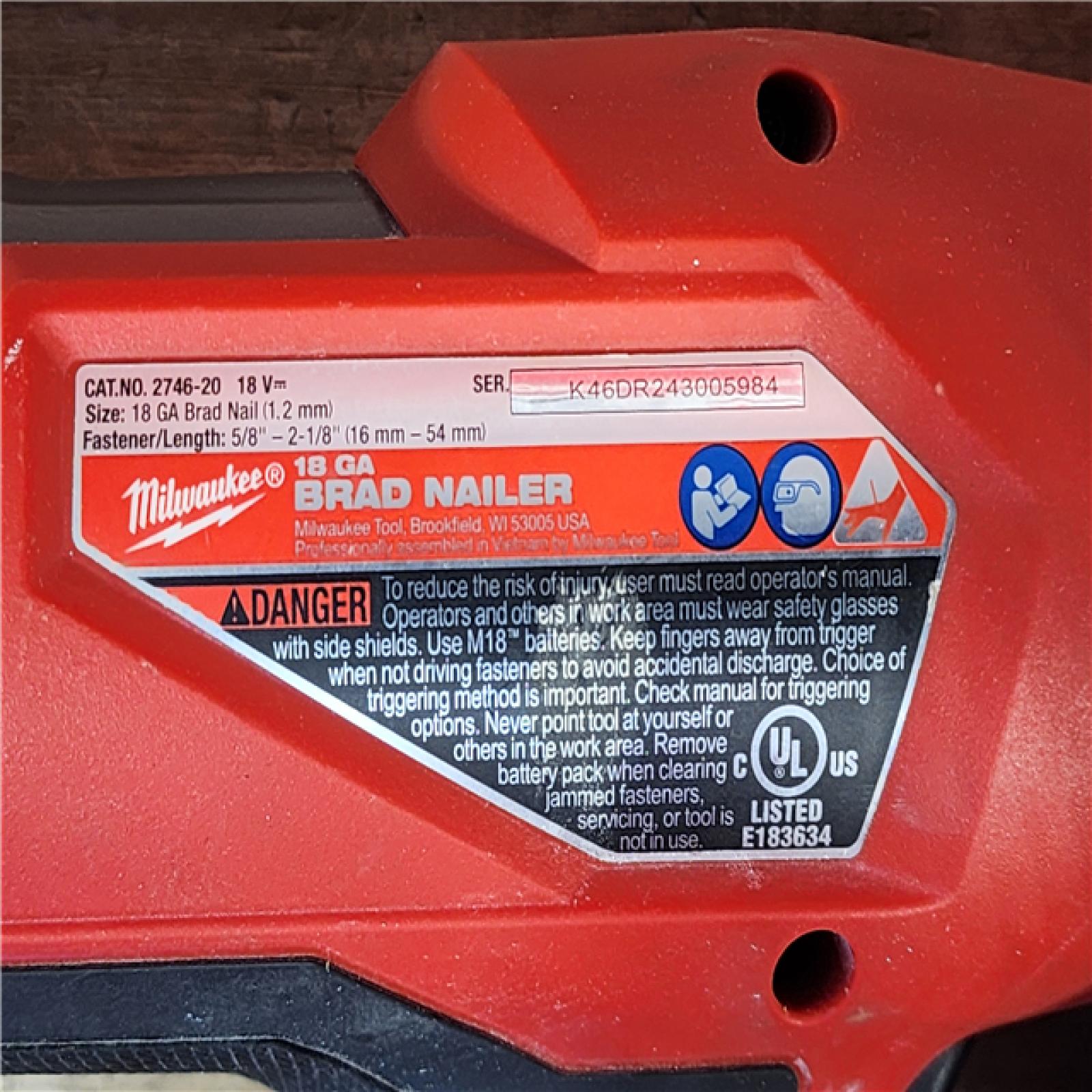 HOUSTON LOCATION - AS-IS Milwaukee M18 FUEL 18 Gauge Brad Nailer (TOOL ONLY)