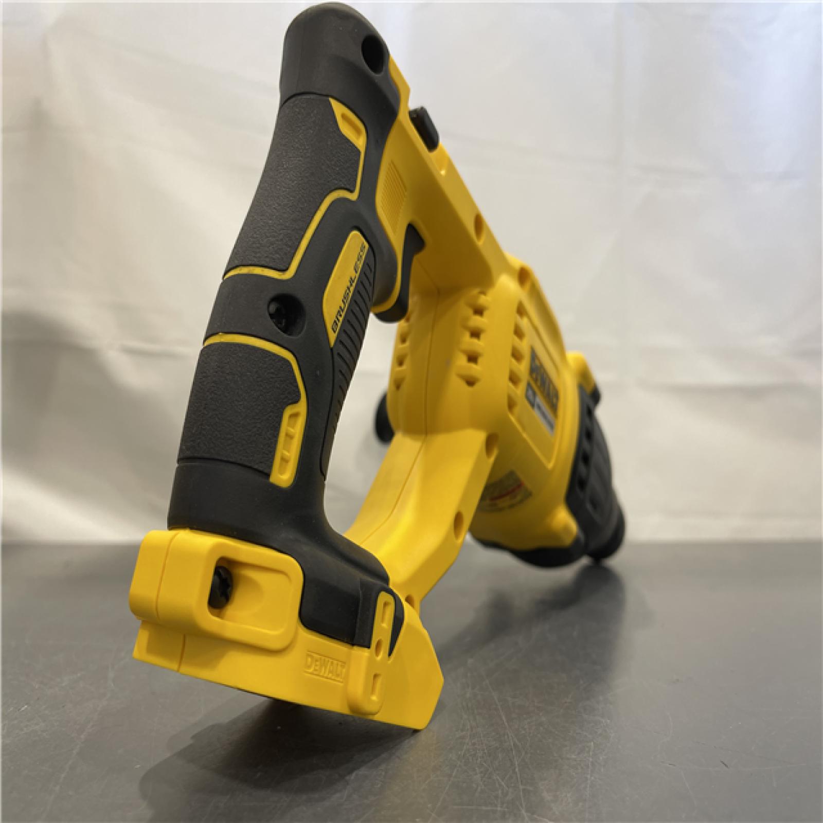 AS-IS - DeWalt 20V MAX Cordless Brushless 1 in (Tool Only)