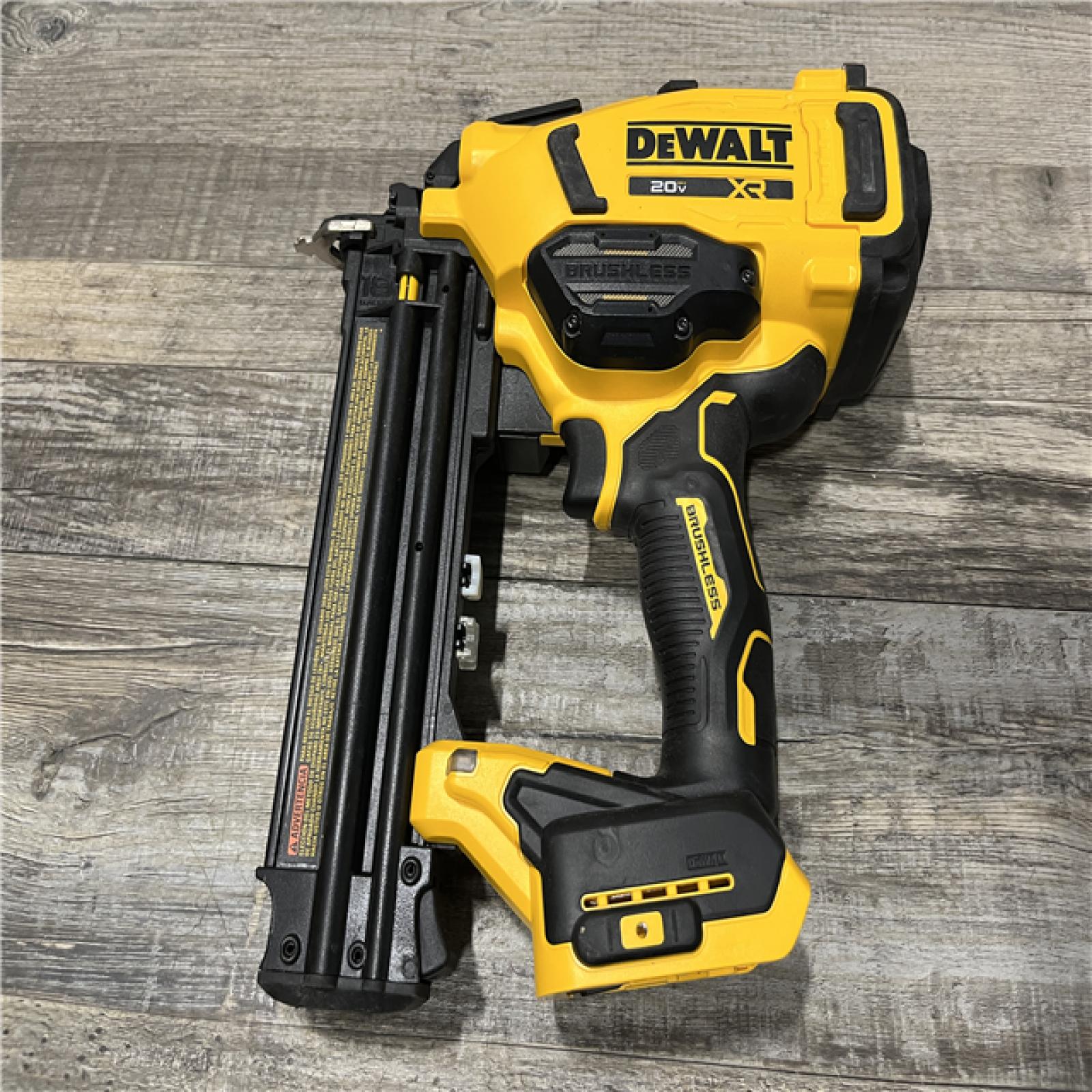 AS-IS DEWALT 20V MAX XR 18 Gauge Cordless Brad Nailer (Tool Only)