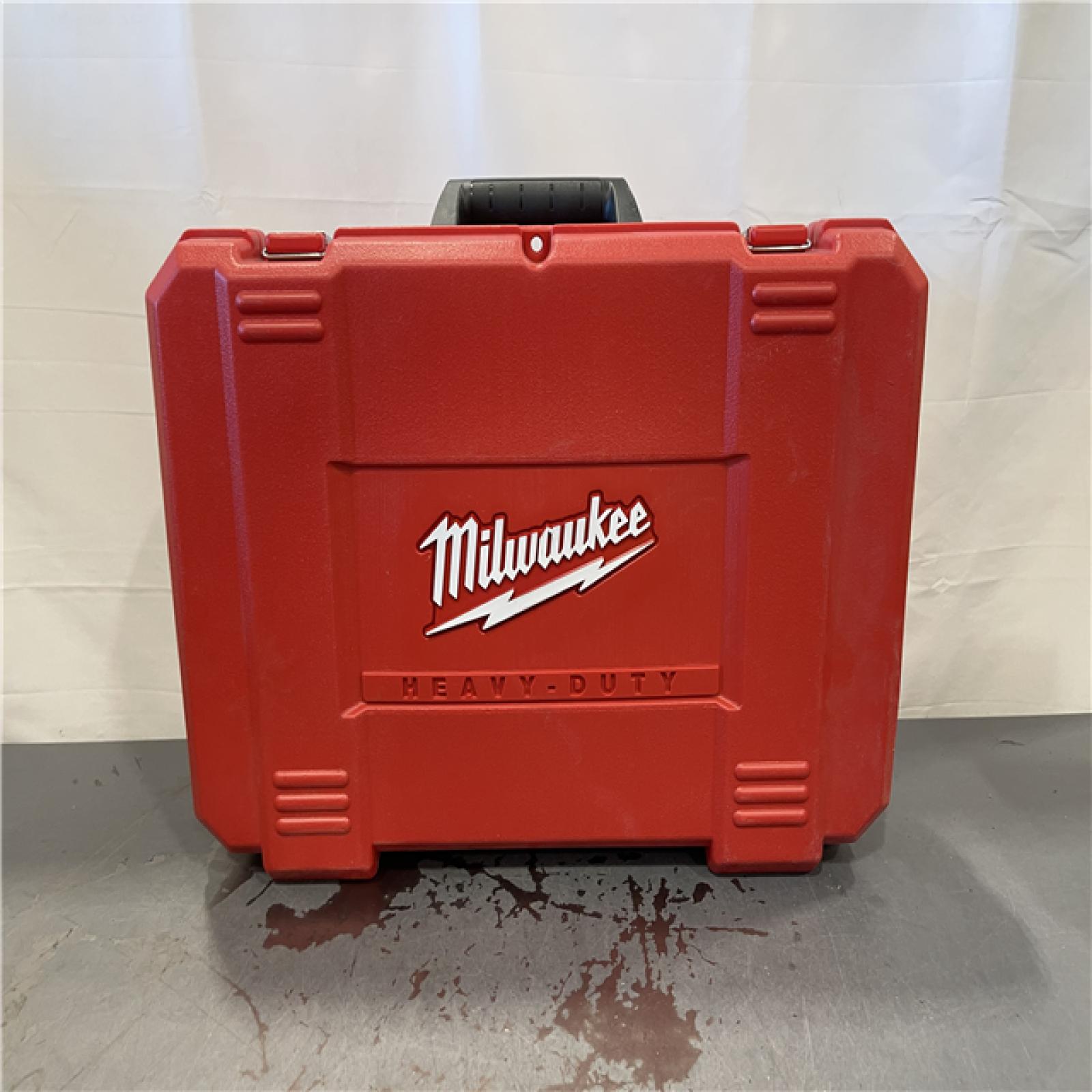 AS-IS - Milwaukee M12 12-Volt Lithium-Ion Force Logic Cordless Press Tool Kit