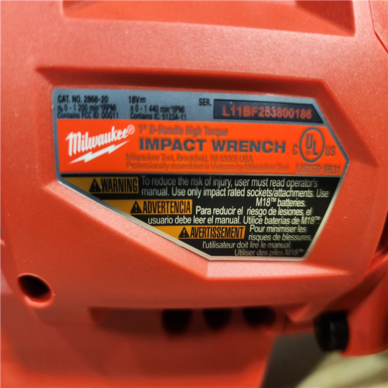 HOUSTON LOCATION - AS-IS (APPEARS LIKE NEW) Milwaukee M18 FUEL 18V Lithium-Ion Brushless Cordless 1 in. Impact Wrench with D-Handle Kit with (2) 12.0 Ah FORGE Batteries