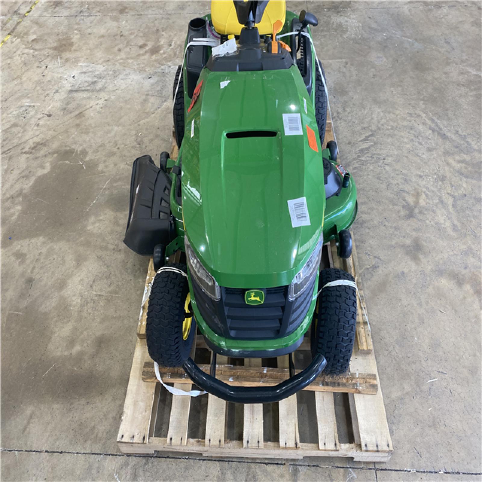 Houston Location - AS-IS Outdoor Power Equipment JOHN DEERE S140 SIT DOWN MOWER