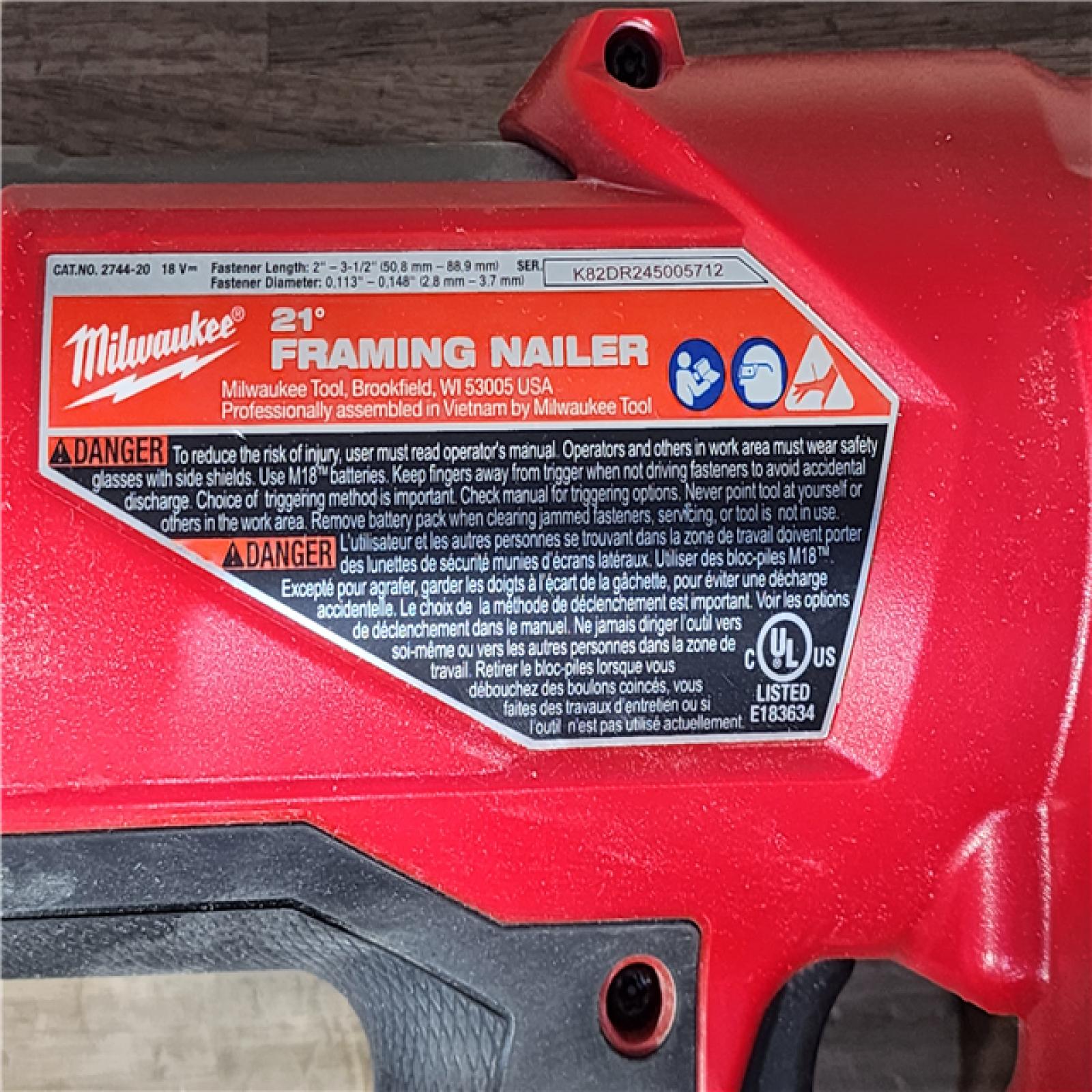 HOUSTON LOCATION - AS-IS Milwaukee 2744-20 M18 FUEL 3-1/2 in. 18-Volt 21-Degree Lithium-Ion Brushless Cordless Framing Nailer (Tool-Only)