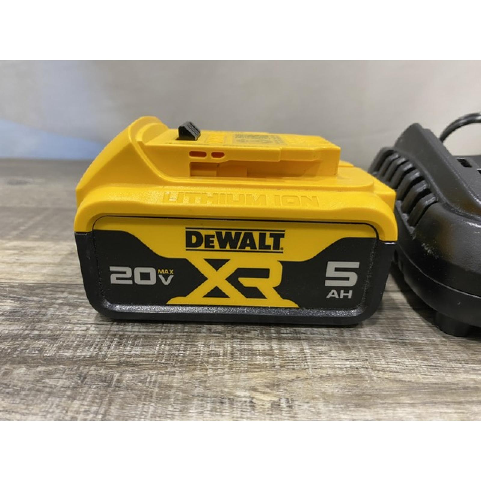 AS-IS DEWALT 20-Volt Maximum XR 5.0 Ah Battery Pack and Charger Kit