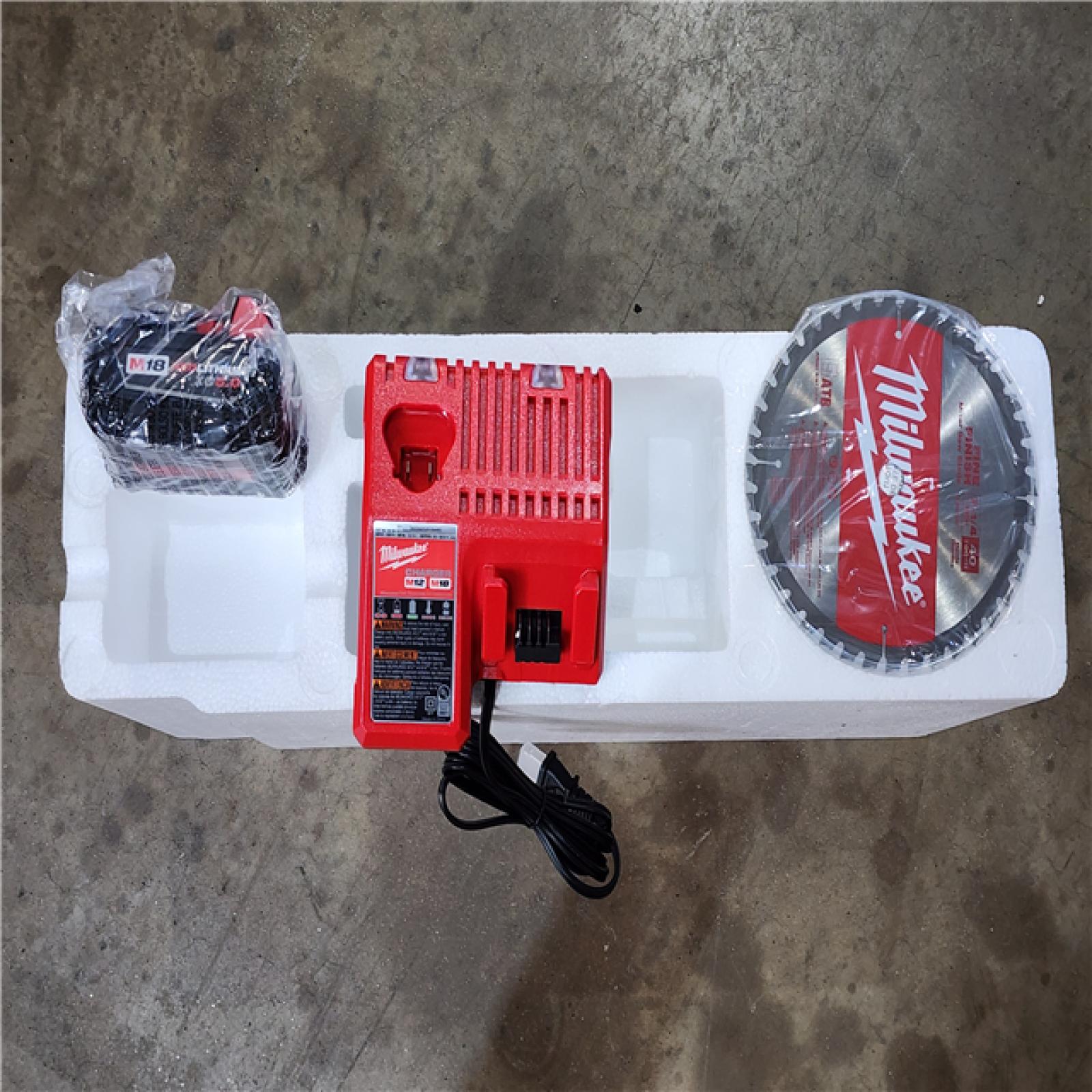 HOUSTON LOCATION - AS-IS (APPEARS LIKE NEW) M18 FUEL 18V Lithium-Ion Brushless Cordless 7-1/4 in. Dual Bevel Sliding Compound Miter Saw Kit W/One 5.0Ah Battery