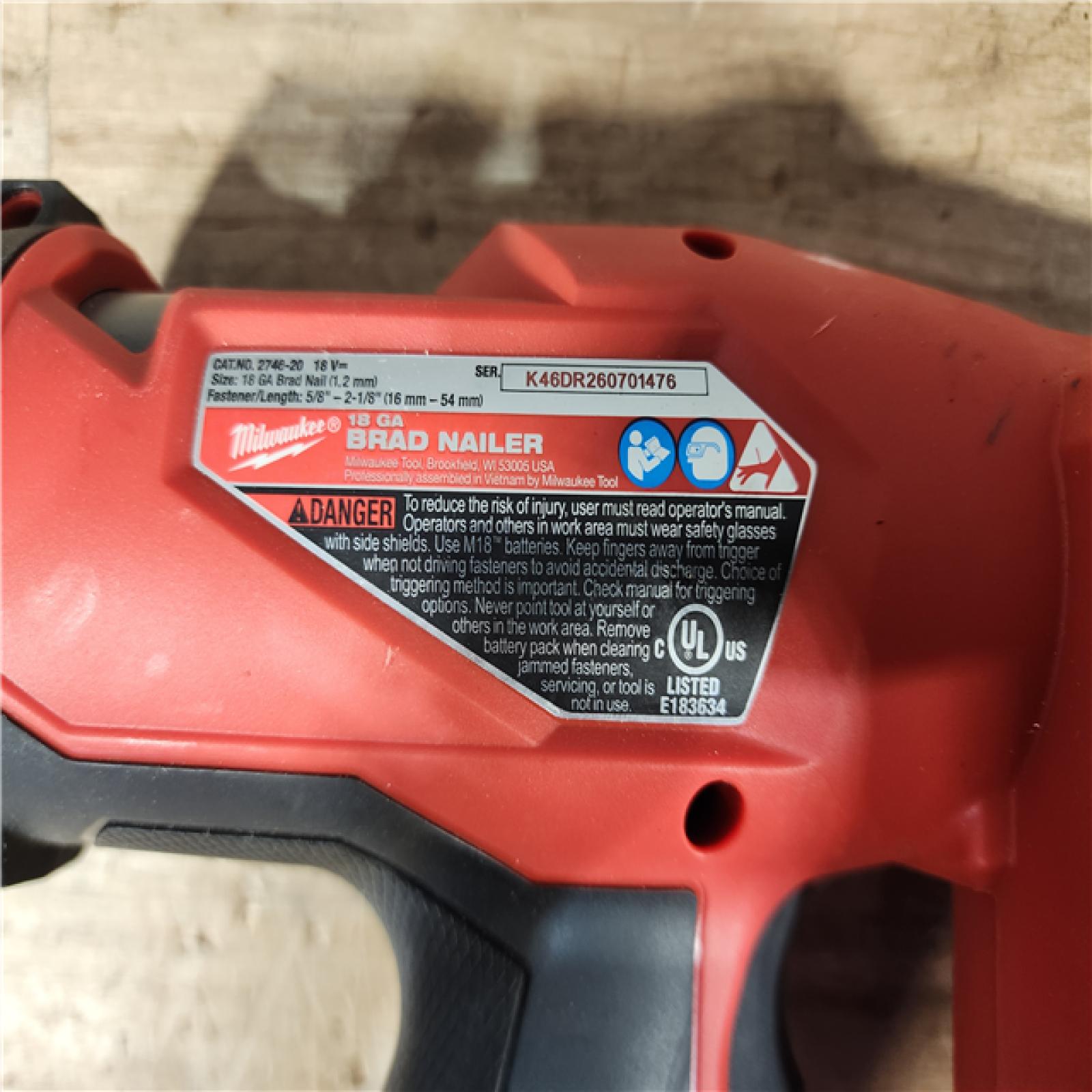 HOUSTON LOCATION - AS - IS Milwaukee FUEL 18-Volt Lithium-Ion Brushless Cordless Gen II 18-Gauge Brad Nailer (Tool-Only)
