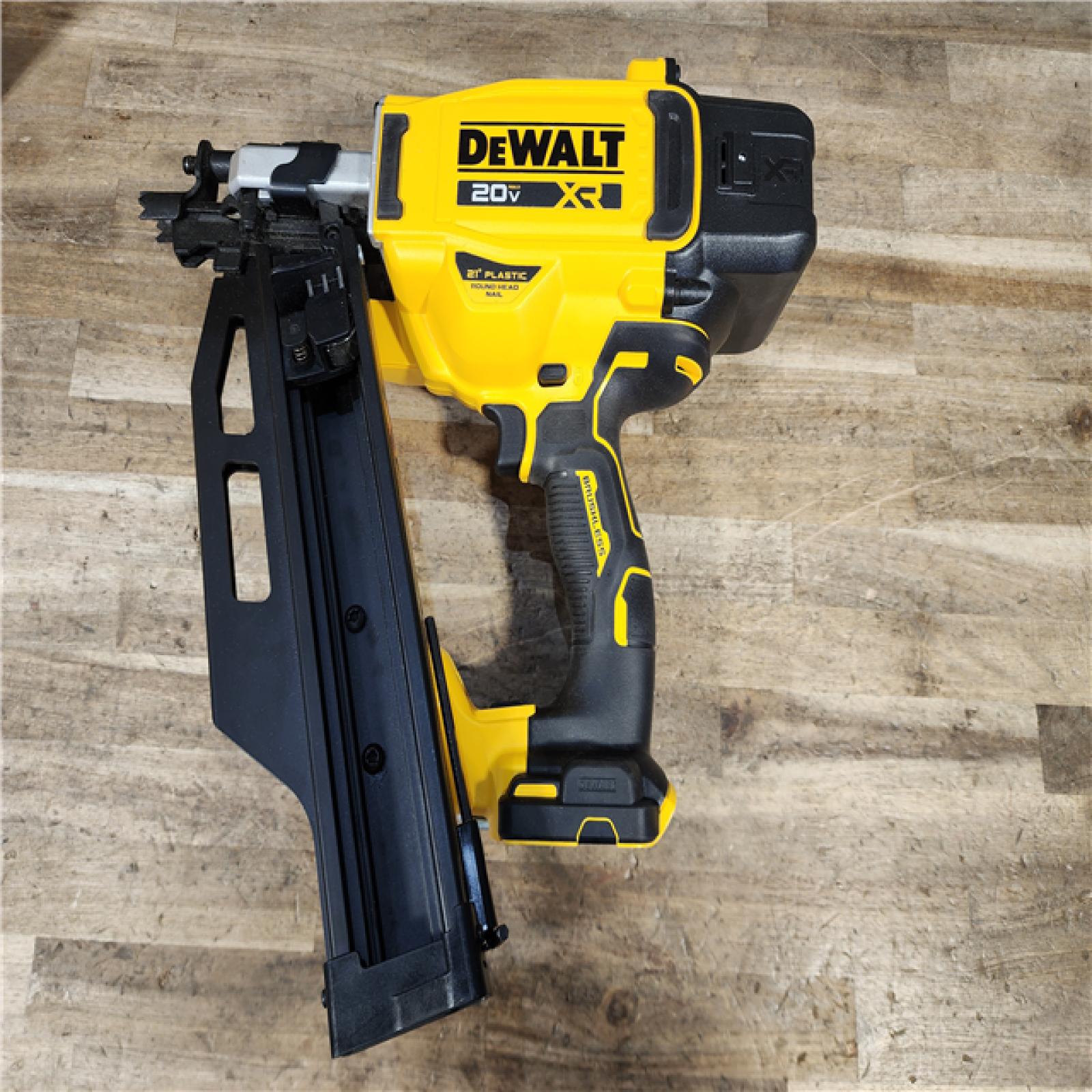 HOUSTON LOCATION - AS-IS DEWALT 20-Volt 21° Cordless Framing Nailer (Tool-Only)
