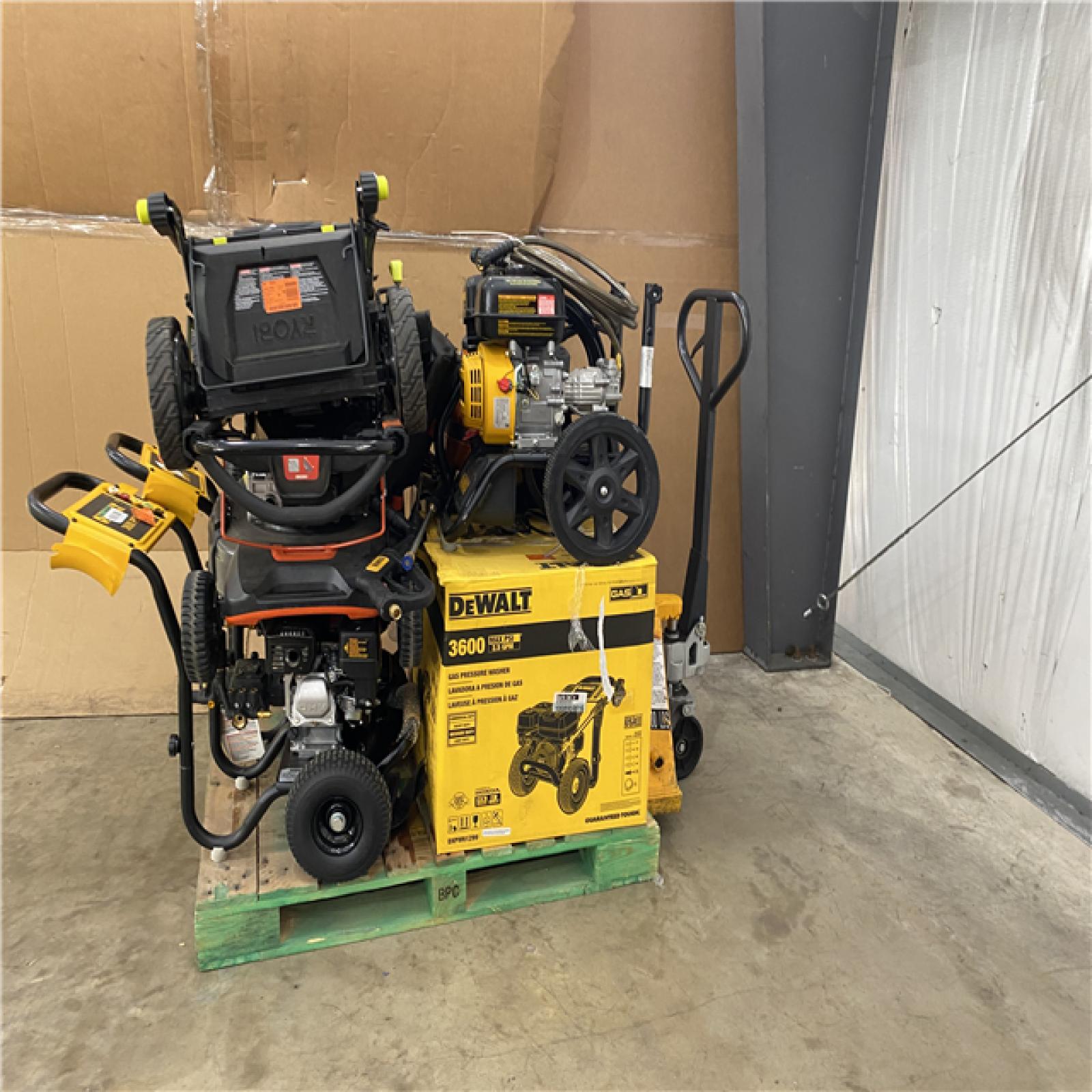 Houston Location AS IS - Outdoor Power Equipment