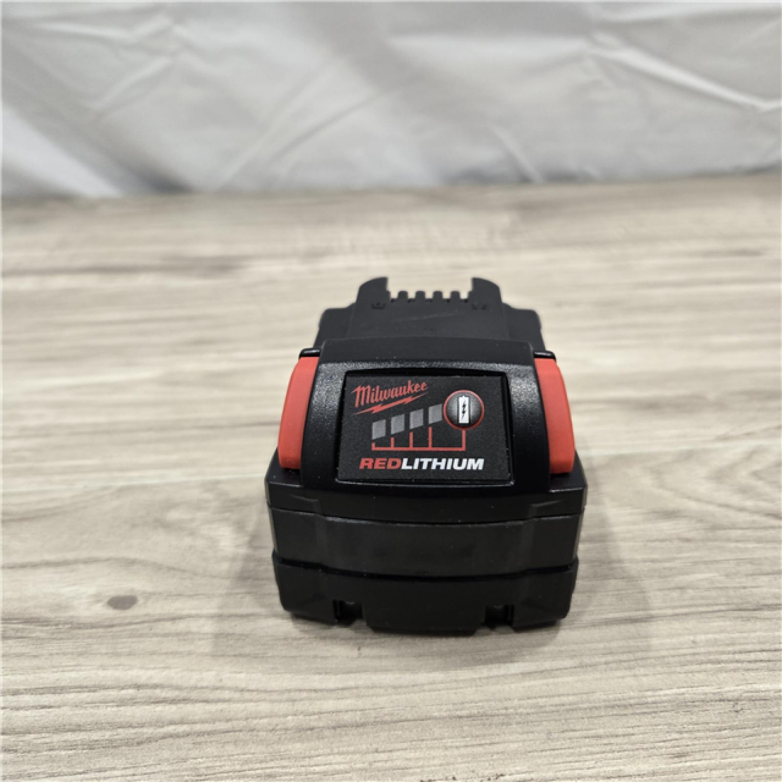 LIKE NEW! - Milwaukee 48-11-1850R M18 18V REDLITHIUM XC5.0 Battery