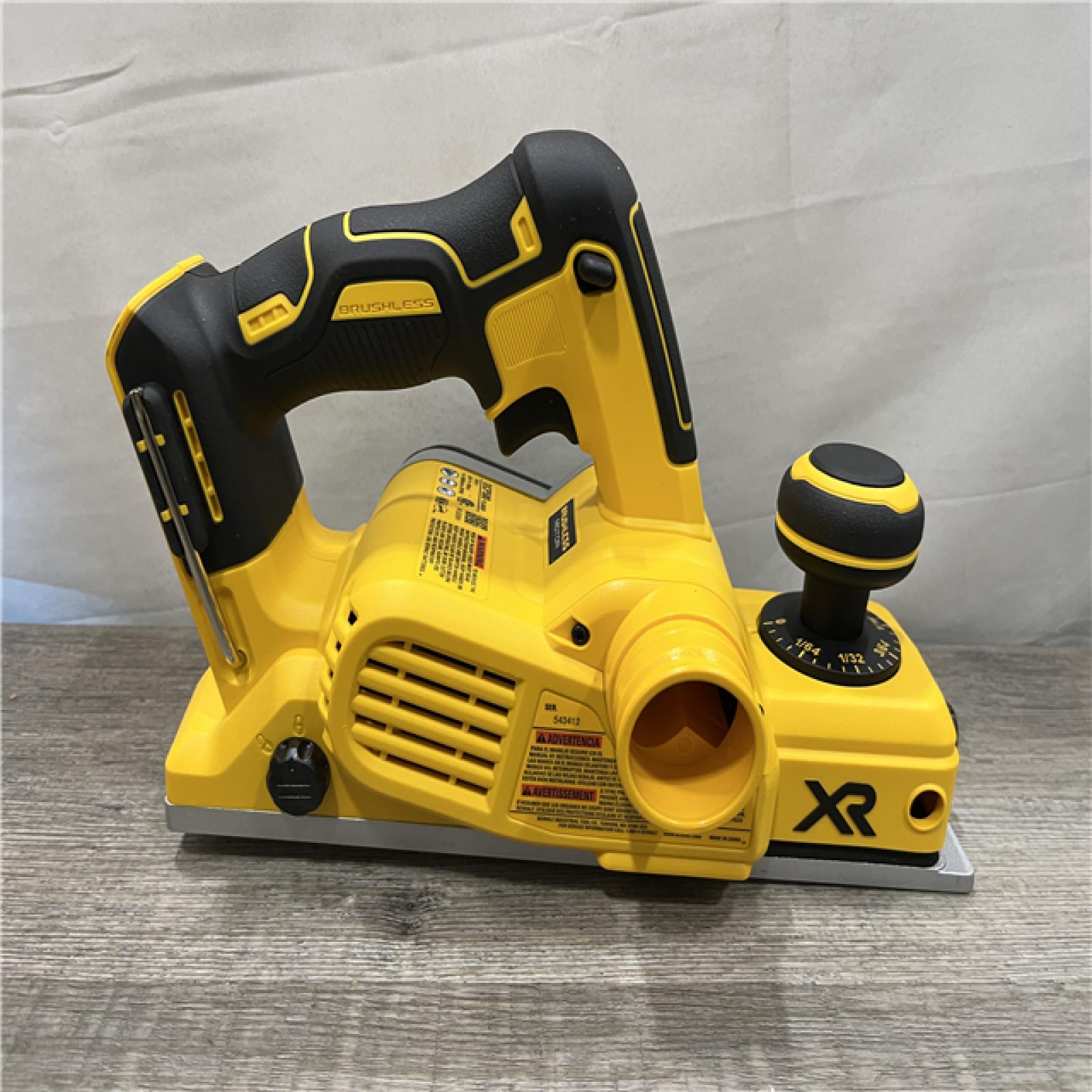 AS-IS DEWALT 20V MAX XR Cordless Brushless 3-1/4 in. Planer (Tool Only)