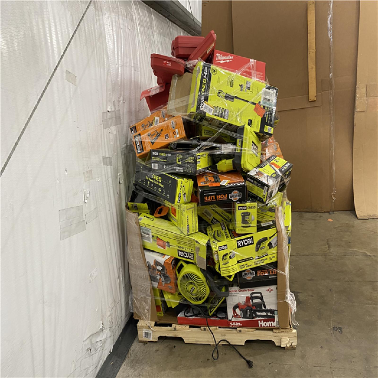 Houston Location AS IS - Tool Pallet