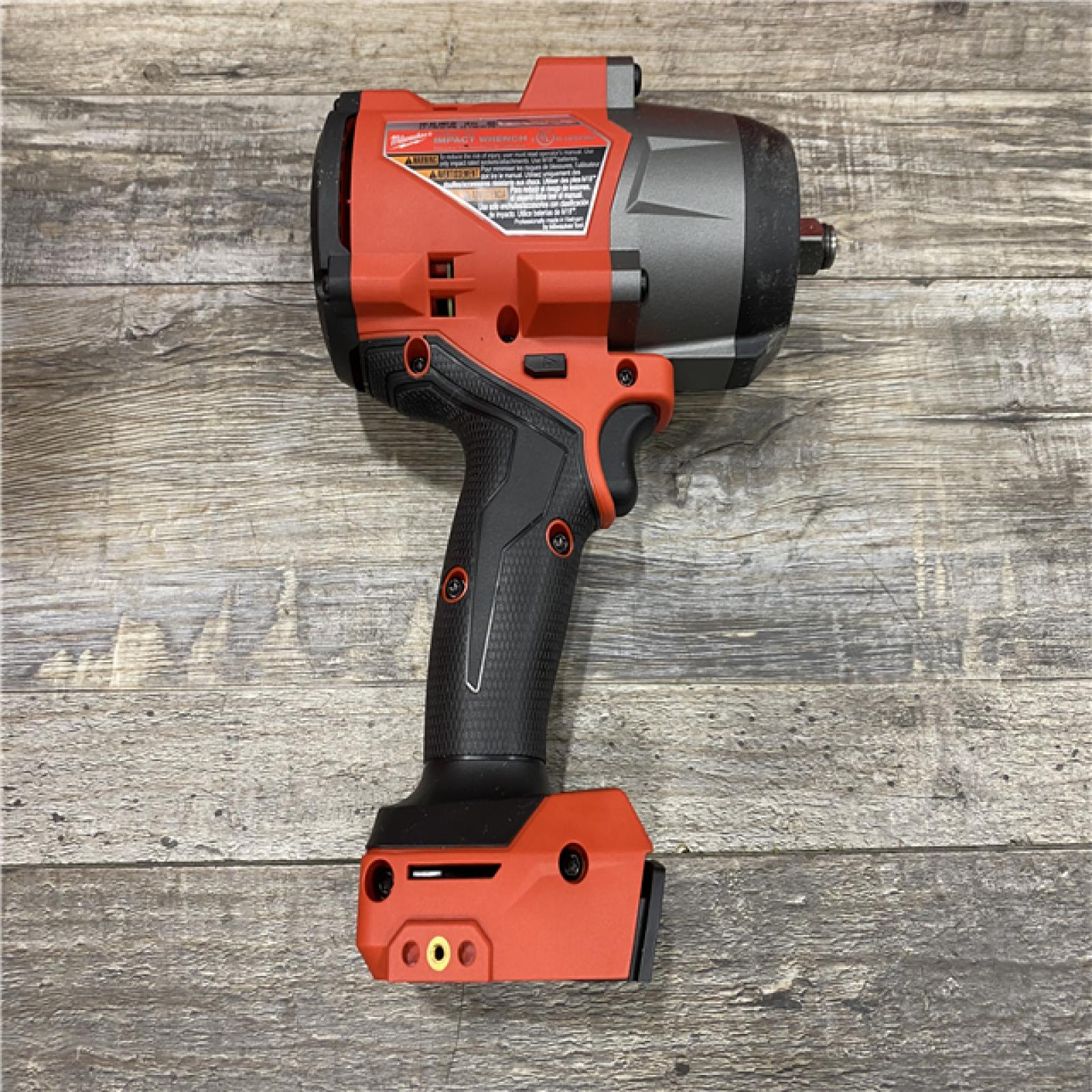 AS-IS Milwaukee FUEL 18V Lithium-Ion Brushless Cordless 1/2 in. Impact Wrench w/Friction Ring Kit