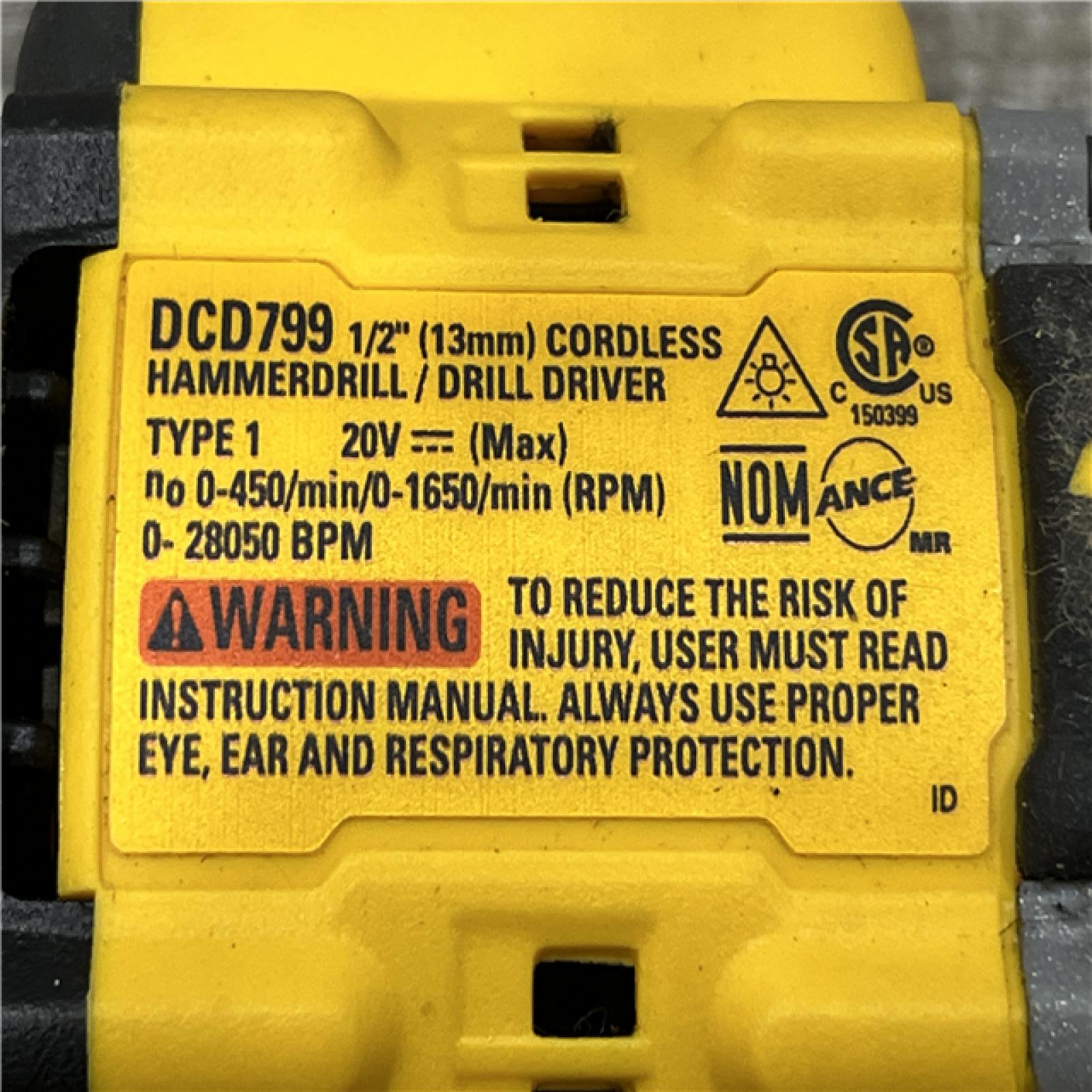 AS-IS DEWALT ATOMIC 20V Lithium-Ion Cordless 1/2 in. Hammer Drill Kit