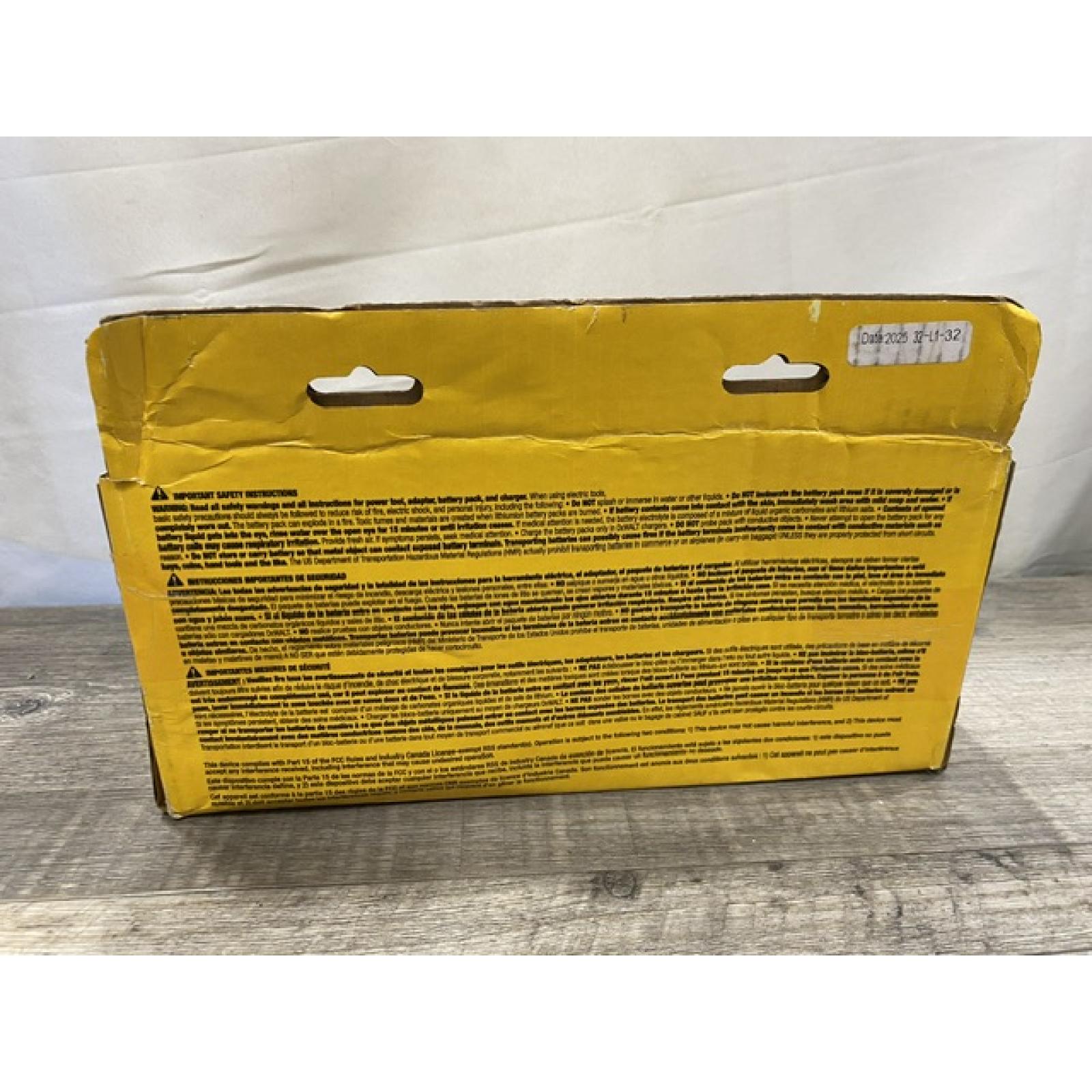 NEW - DEWALT 20V MAX Lithium-Ion Battery Kit with 5.0Ah and 2.0Ah Battery and Charger