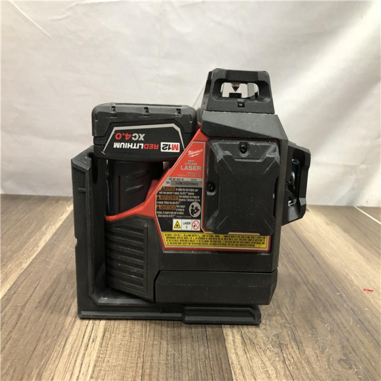 AS-IS Milwaukee 12-Volt Lithium-Ion Cordless Green 250 ft. 3-Plane Laser Level Kit