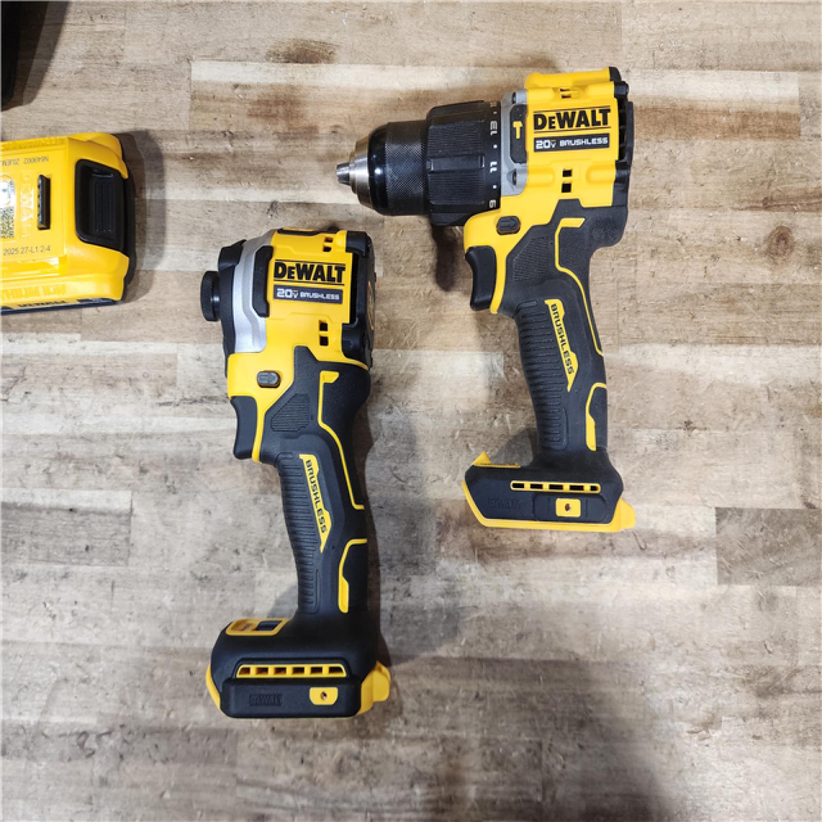 HOUSTON LOCATION - AS - IS DEWALT ATOMIC 20V MAX Lithium-Ion Cordless 2-Tool Combo Kit