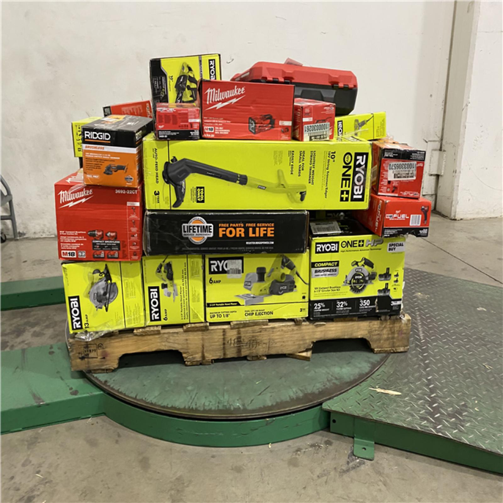 Dallas Location - As-Is Tool Pallet